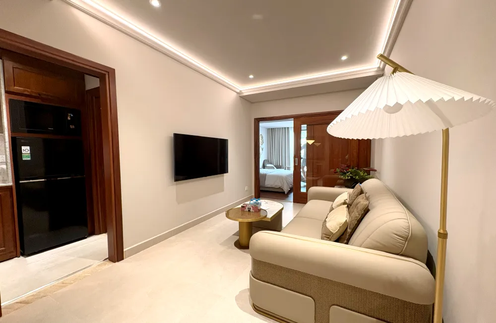 Luxury and New 01 Bedroom Sunflower Serviced Apartment District 3 HCMC 60sqm 1,200 USD/month