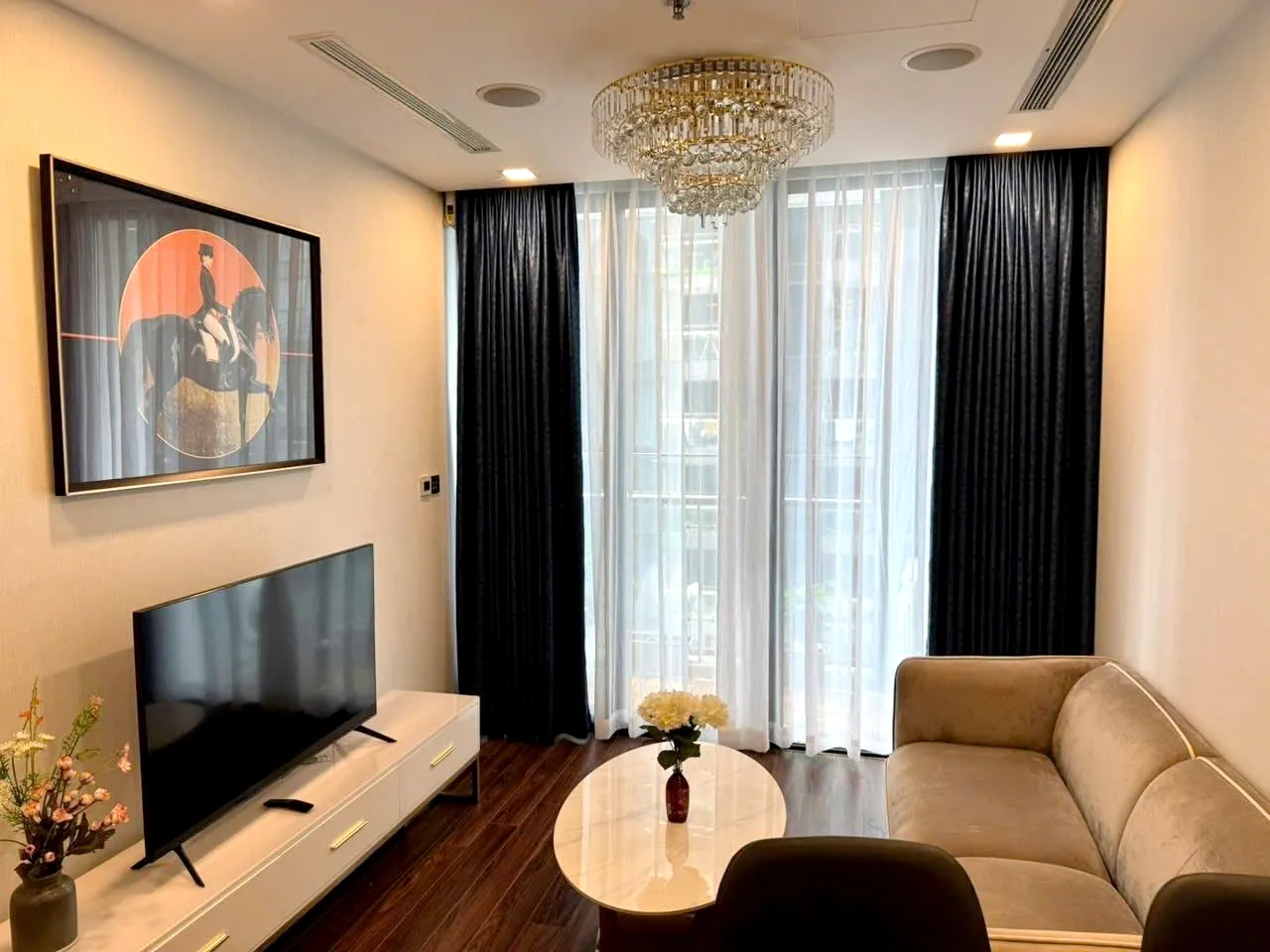 New Furniture 01 Bedroom Vinhomes Golden River Apartment District 1 HCMC 50sqm 940 USD/month