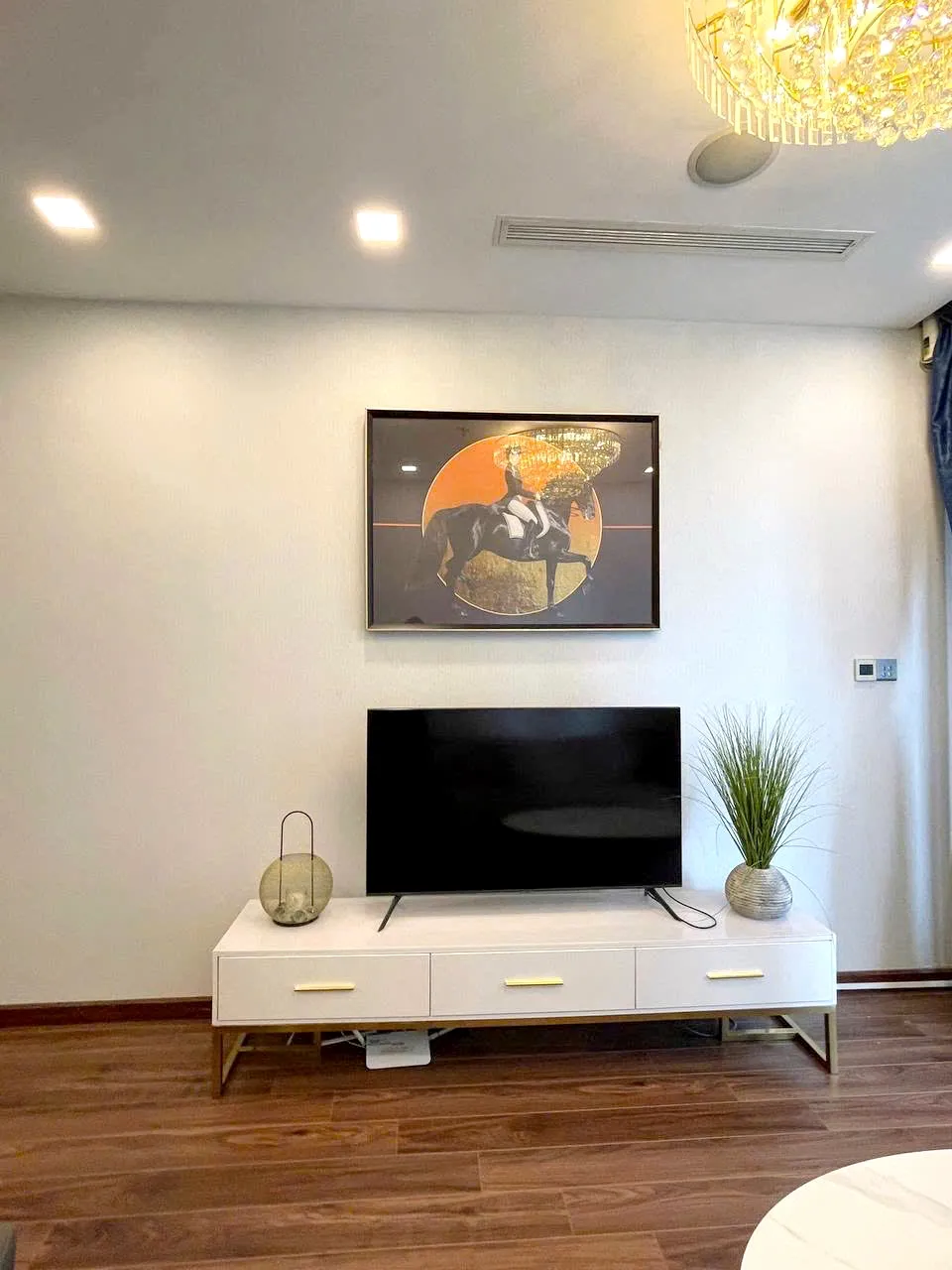 New Furniture 01 Bedroom Vinhomes Golden River Apartment District 1 HCMC 50sqm 940 USD/month