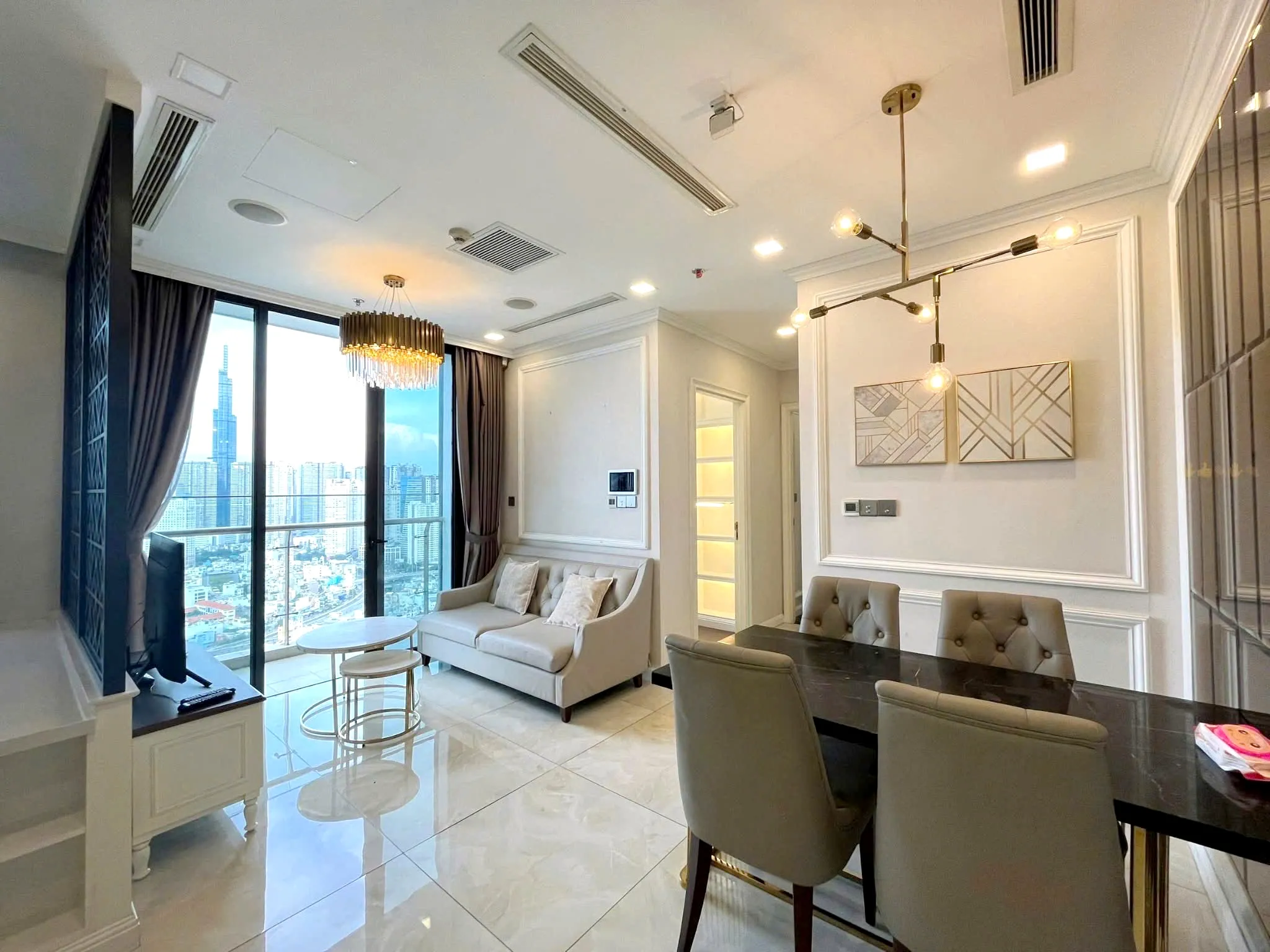 Special Offer 02 Bedroom Vinhomes Golden River Apartment District 1 HCMC 72sqm 1,100 USD/month
