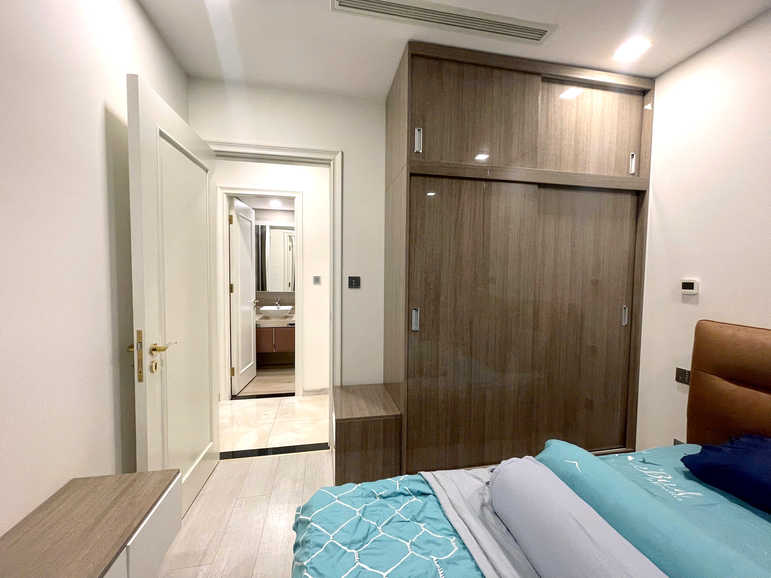 River View 02 Bedroom Vinhomes Golden River Apartment District 1 HCMC