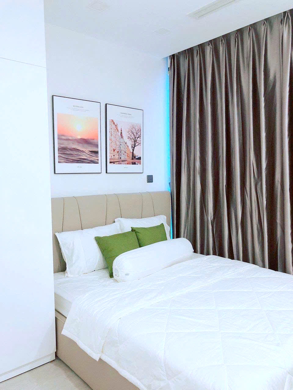 Bitexco View 02 Bedrooms Vinhomes Golden River Apartment District 1 HCMC