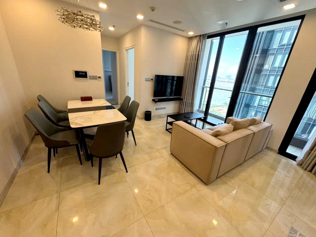 Full Amenities 02 Bedroom Vinhomes Golden River Apartment District 1 HCMC 70sqm 1,150 USD/month