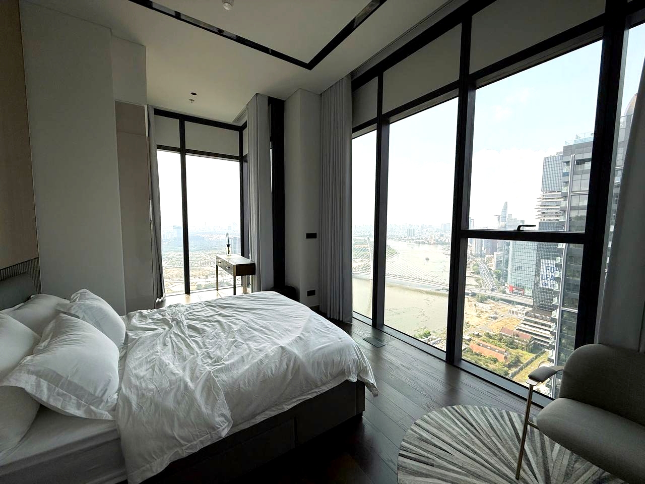 Luxury Living 03 Bedrooms Grand Marina Sai Gon Apartment District 1 HCMC