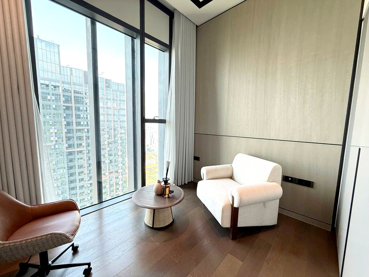Luxury Living 03 Bedrooms Grand Marina Sai Gon Apartment District 1 HCMC