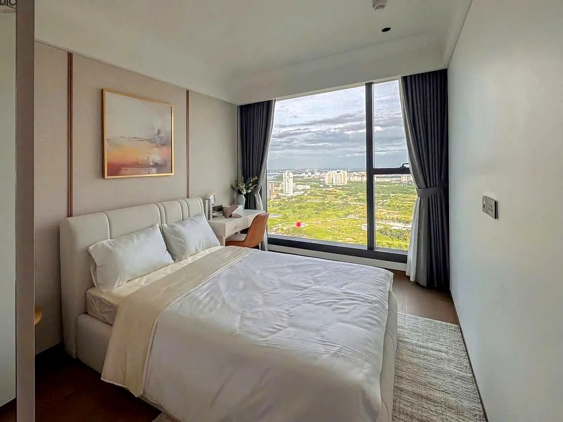 5-Star Living 03 Bedrooms Grand Marina Sai Gon Apartment District 1 HCMC 119sqm 6,000 USD/month