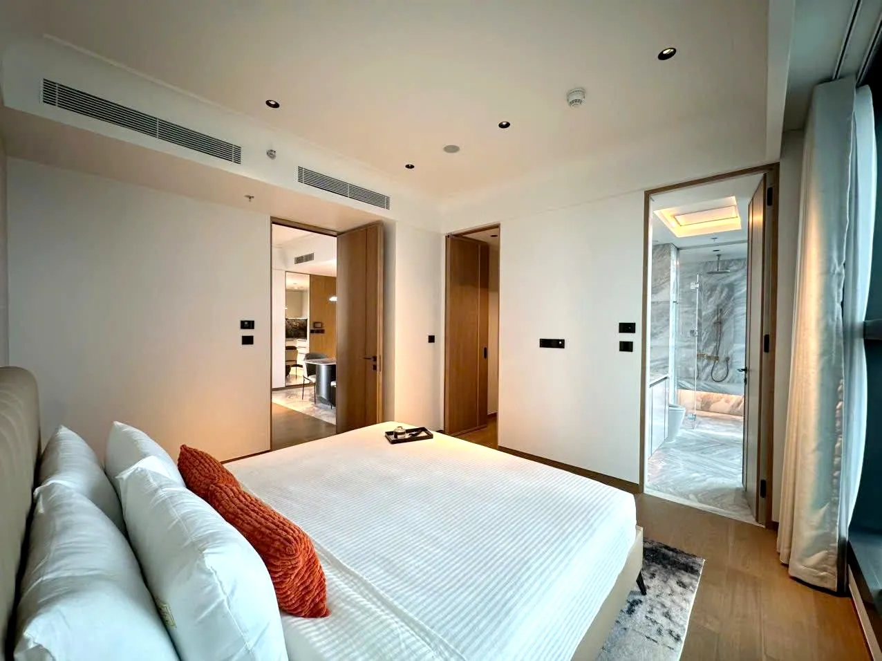 Luxury Condo 02 Bedroom Grand Marina Sai Gon Apartment District 1 HCMC 87sqm 3,800 USD/month