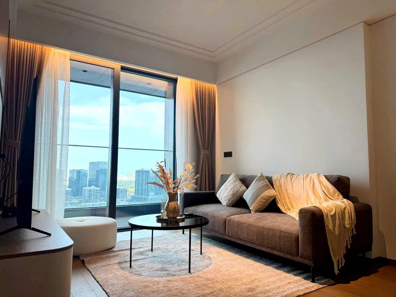 Prime Riverfront Location 01 Bedroom Grand Marina Sai Gon Apartment District 1 HCMC 63sqm 2,650 USD/month