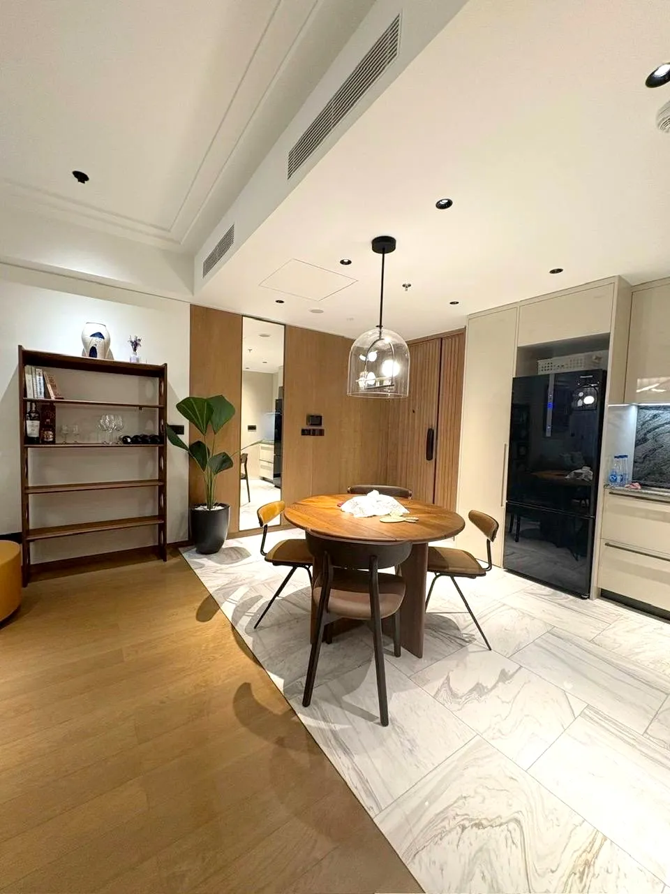 Prime Riverfront Location 01 Bedroom Grand Marina Sai Gon Apartment District 1 HCMC 63sqm 2,650 USD/month