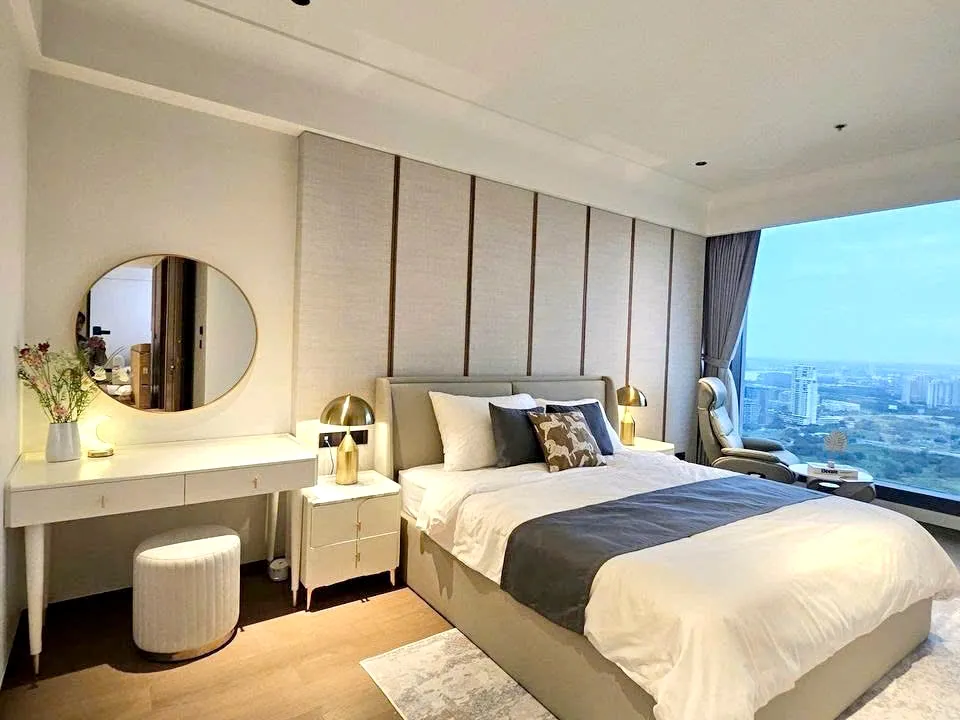 Luxury Living 03 Bedrooms Grand Marina Sai Gon Apartment District 1 HCMC 117sqm 5,700 USD/month