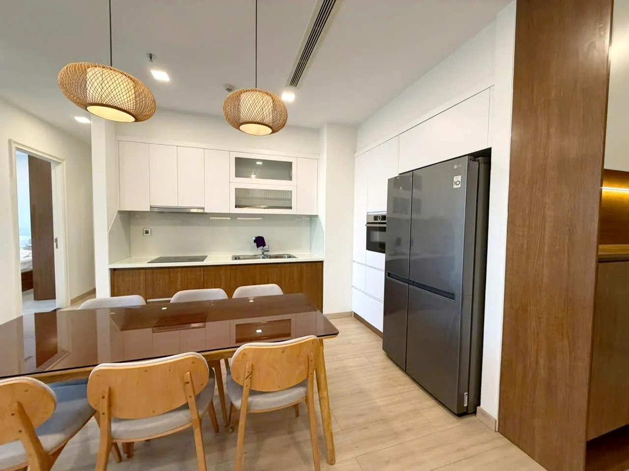 Full view 02 Bedroom Vinhomes Golden River Apartment District 1 HCMC 79sqm 1,500 USD/month