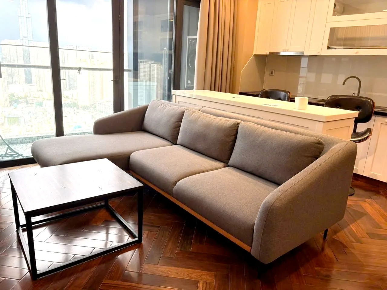 Premium Residence 02 Bedroom Vinhomes Golden River Apartment District 1 HCMC 80sqm 1,450 USD/month