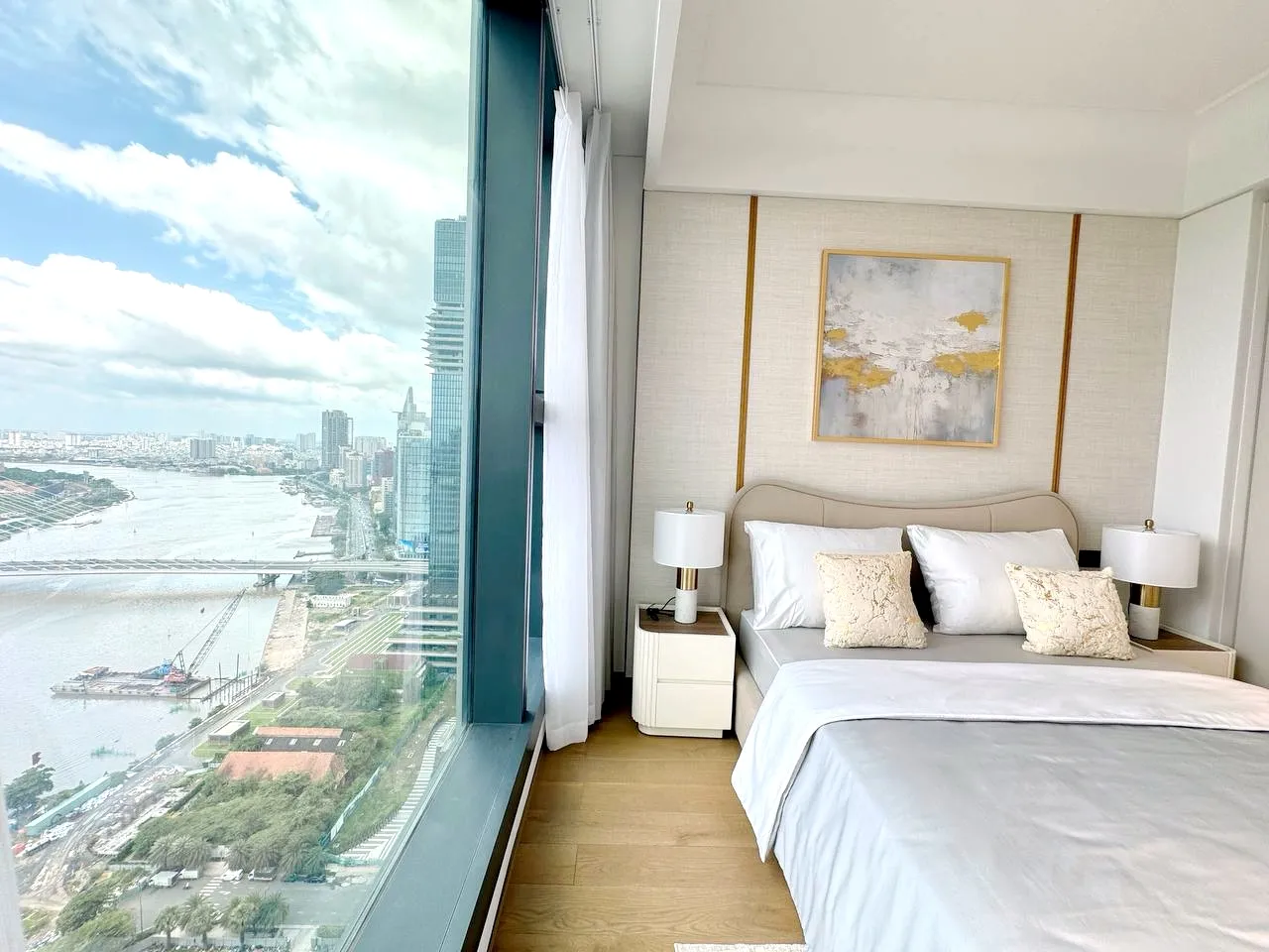Modern Condo 02 Bedrooms Grand Marina Sai Gon Apartment District 1 HCMC 92sqm 4,500 USD/month