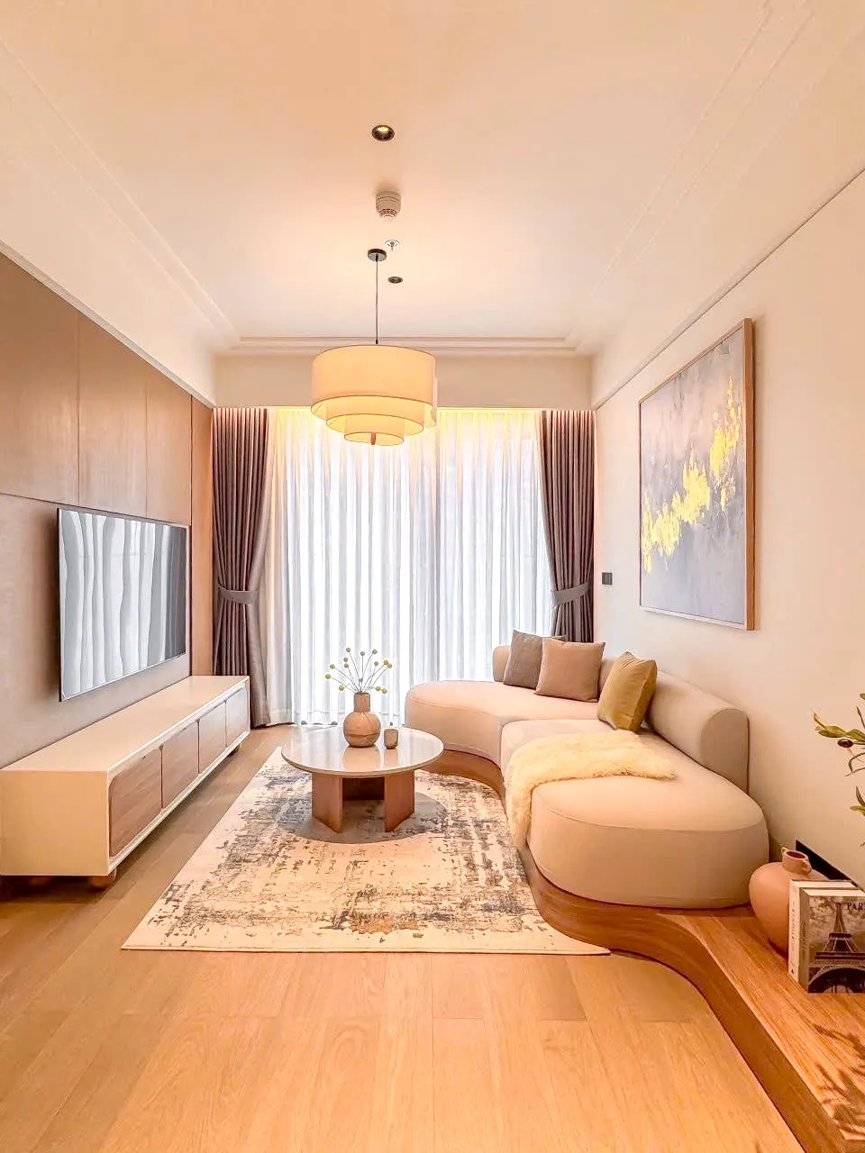 Fully Equipped 01 Bedrooms Grand Marina Sai Gon Apartment District 1 HCMC 57sqm 1,900 USD/month
