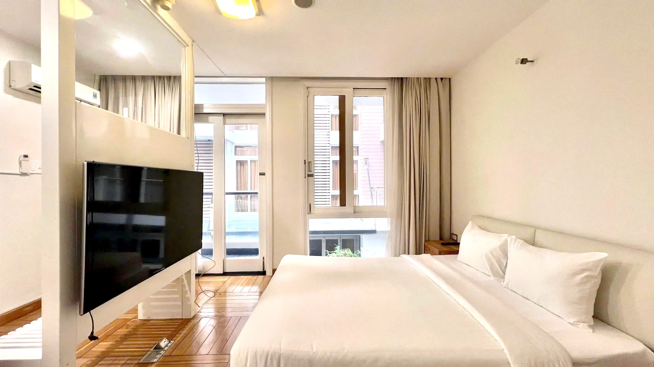 Small and Modern Villa For Rent in Compound Thao Dien HCMC 300sqm 3,000 USD/month