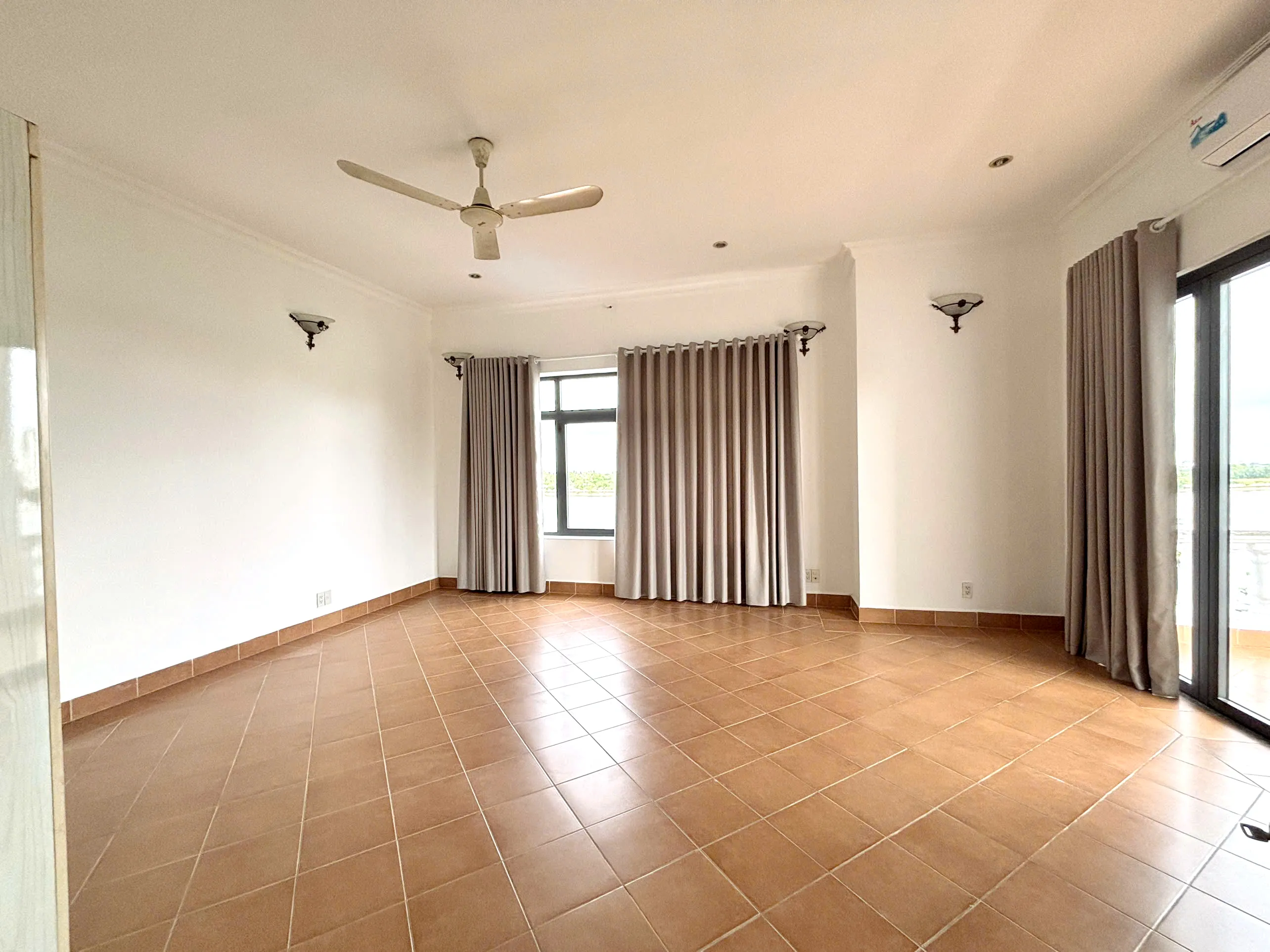 Fascinating View Villa For Rent in Compound Thao Dien HCMC 750sqm 4,000 USD/month