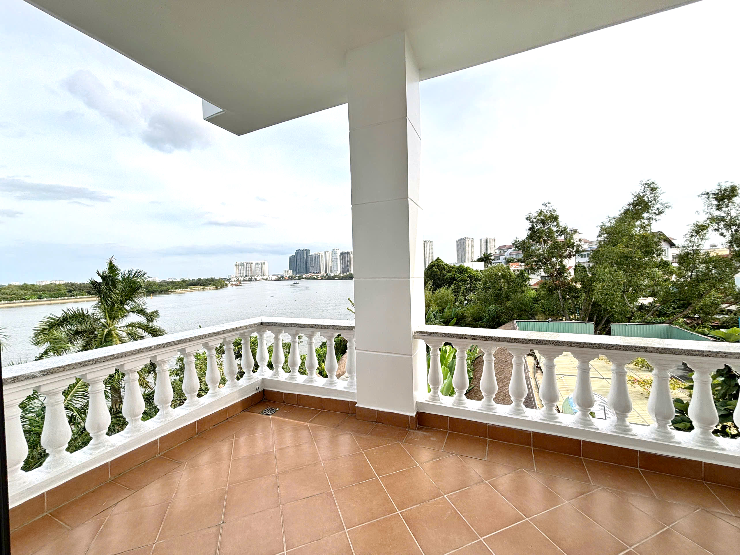 Fascinating View Villa For Rent in Compound Thao Dien HCMC