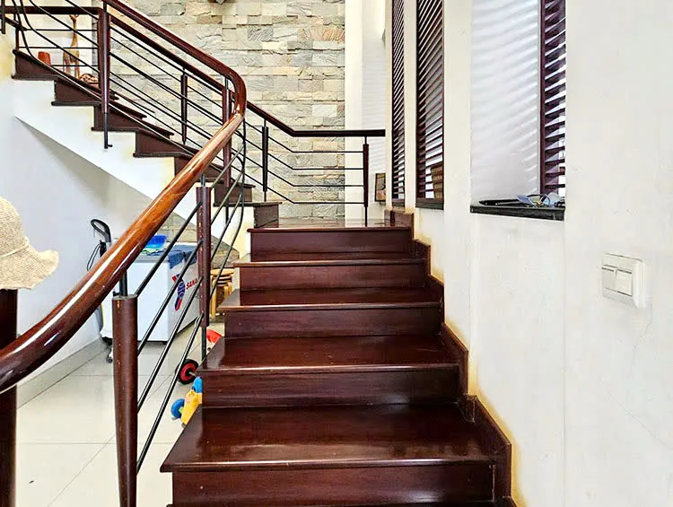 Villa For Rent in Alley 131 Nguyen Van Huong Thao Dien HCMC 600sqm 4,100 USD/month