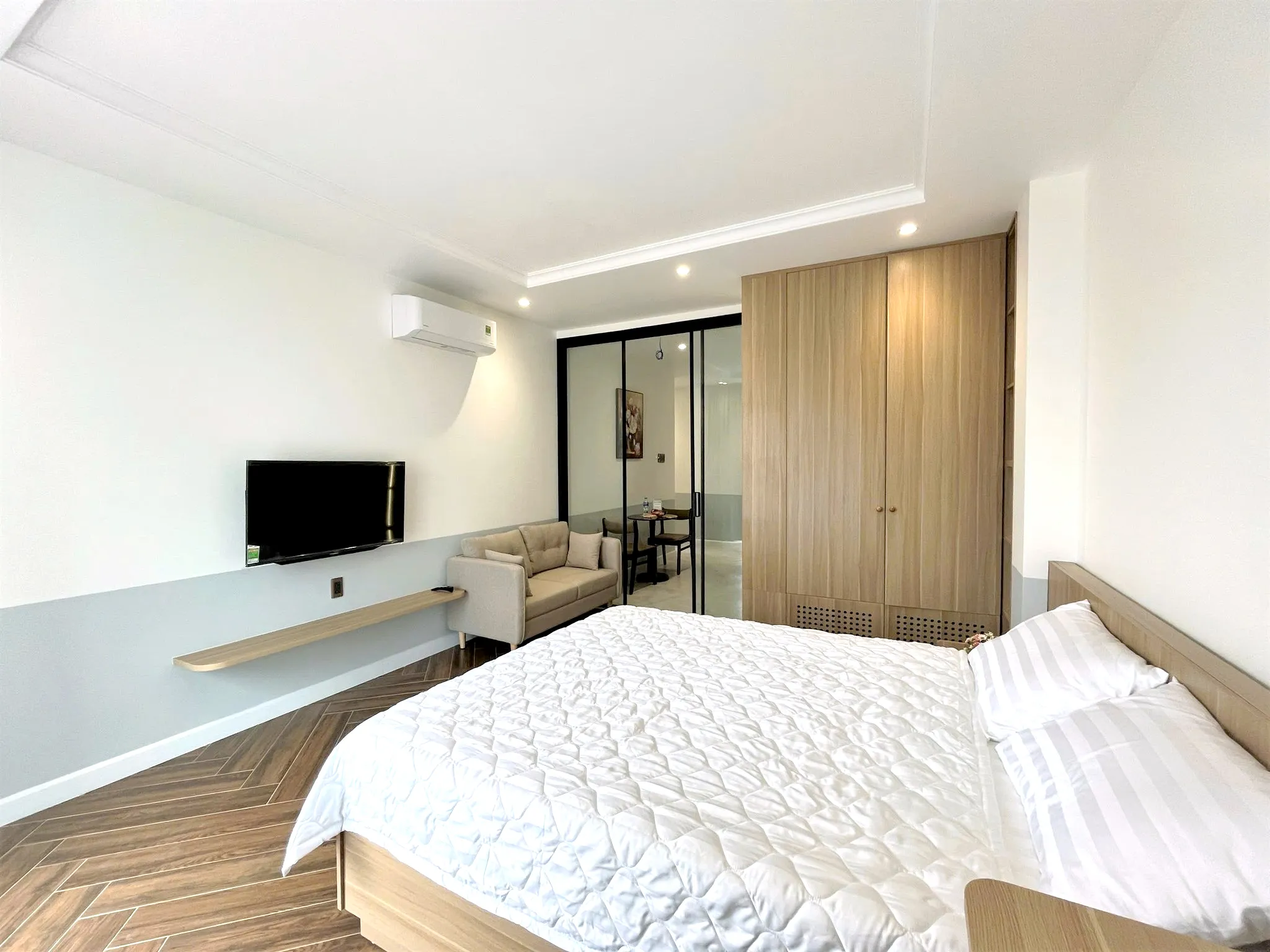 Hong Home Serviced Apartment for Rent in Binh Thanh District HCMC 36sqm 550 USD/month