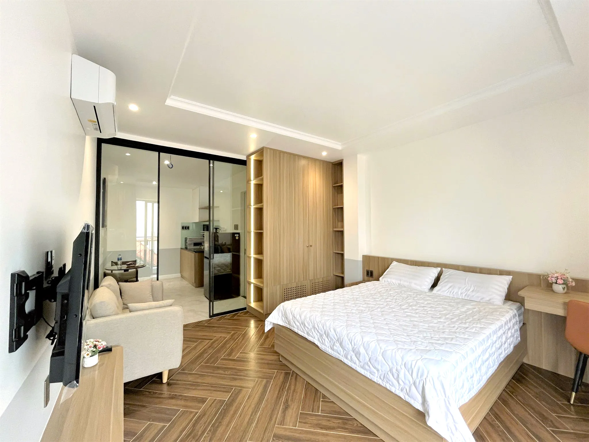 Hong Home Serviced Apartment for Rent in Binh Thanh District HCMC 36sqm 550 USD/month