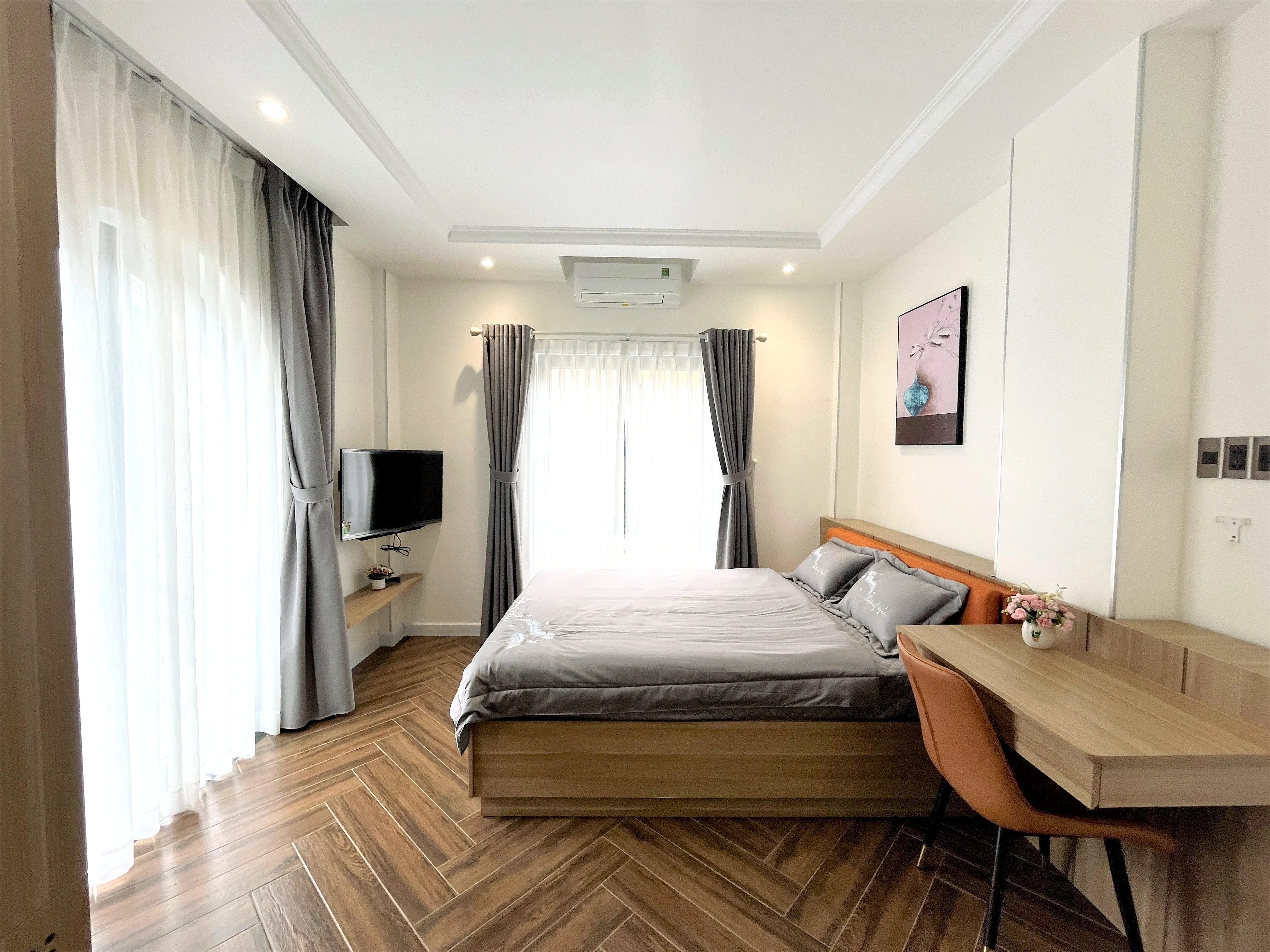 Balcony Hong Home Serviced Apartment For Rent in Binh Thanh HCMC 40sqm 600 USD/month