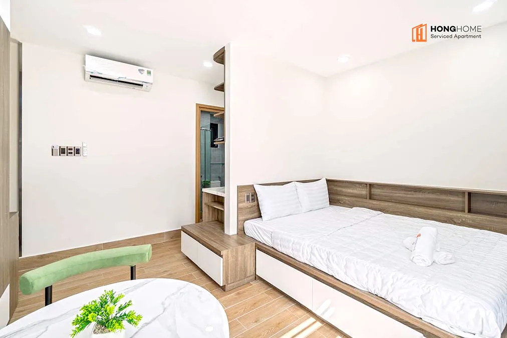 Studio Hong Home Serviced Apartment For Rent in Binh Thanh HCMC 25sqm 470 USD/month