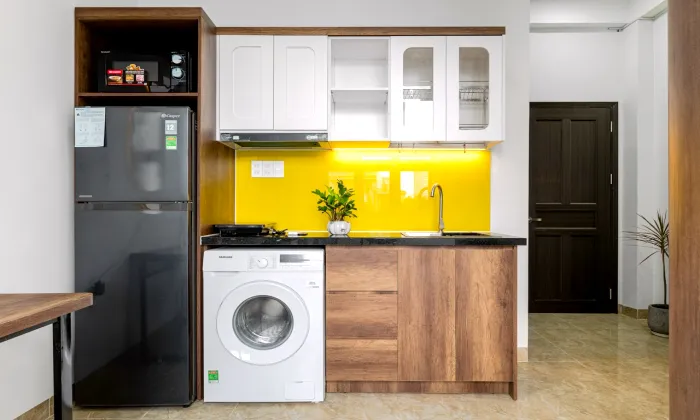 Studio Apartment for rent in Phan Van Han St Binh Thanh HCMC 25sqm 400 USD/month