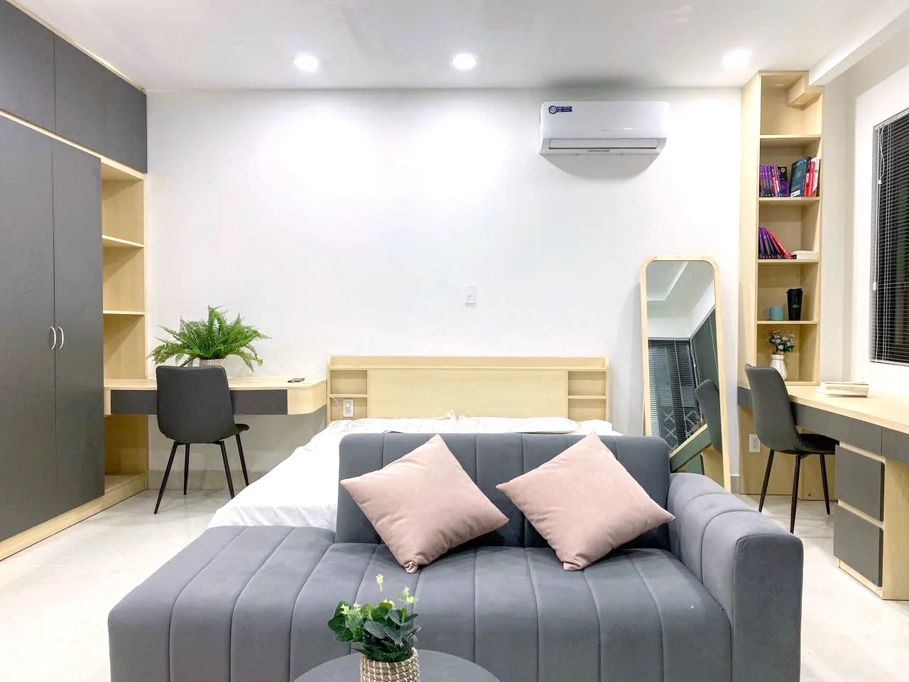 Nice Studio Home Apartment For Rent in Nguyen Cuu Van Street Binh Thanh HCM 35sqm 570 USD/month