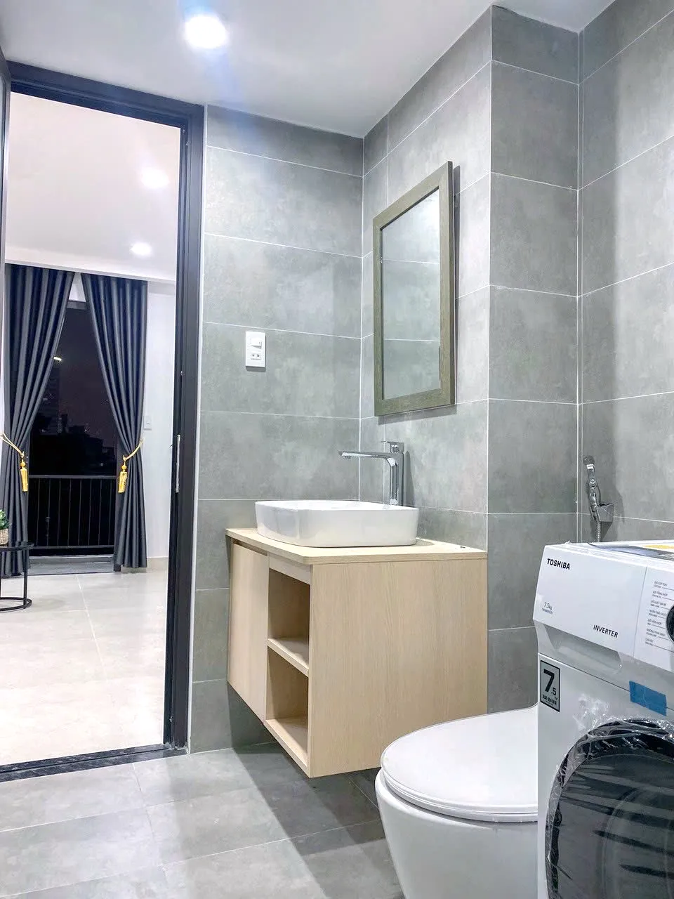 Nice Studio Home Apartment For Rent in Nguyen Cuu Van Street Binh Thanh HCM 35sqm 570 USD/month