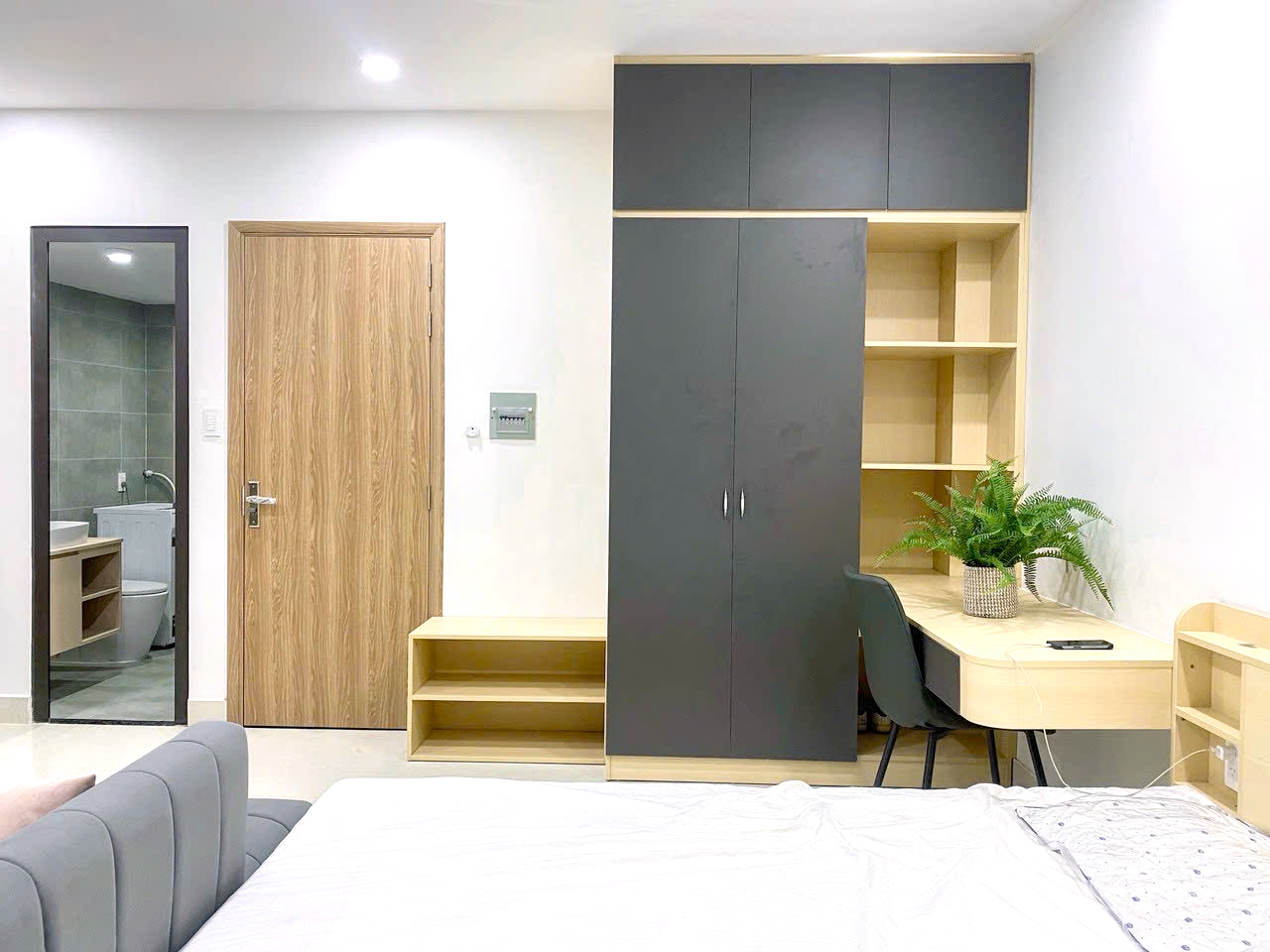 Nice Studio Home Apartment For Rent in Nguyen Cuu Van Street Binh Thanh HCM
