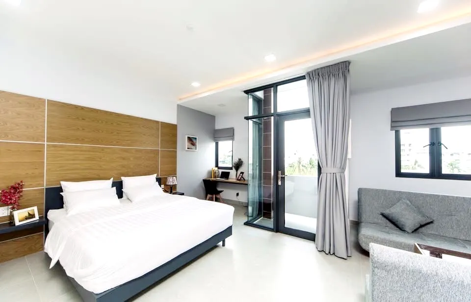 Nice Spacious Studio Apartment For Rent in Nguyen Cuu Van Binh Thanh HCM 50sqm 600 USD/month
