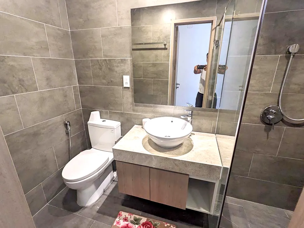 One Bedroom Apartment For Rent in Nguyen Gia Tri Binh Thanh HCMC 60sqm 600 USD/month