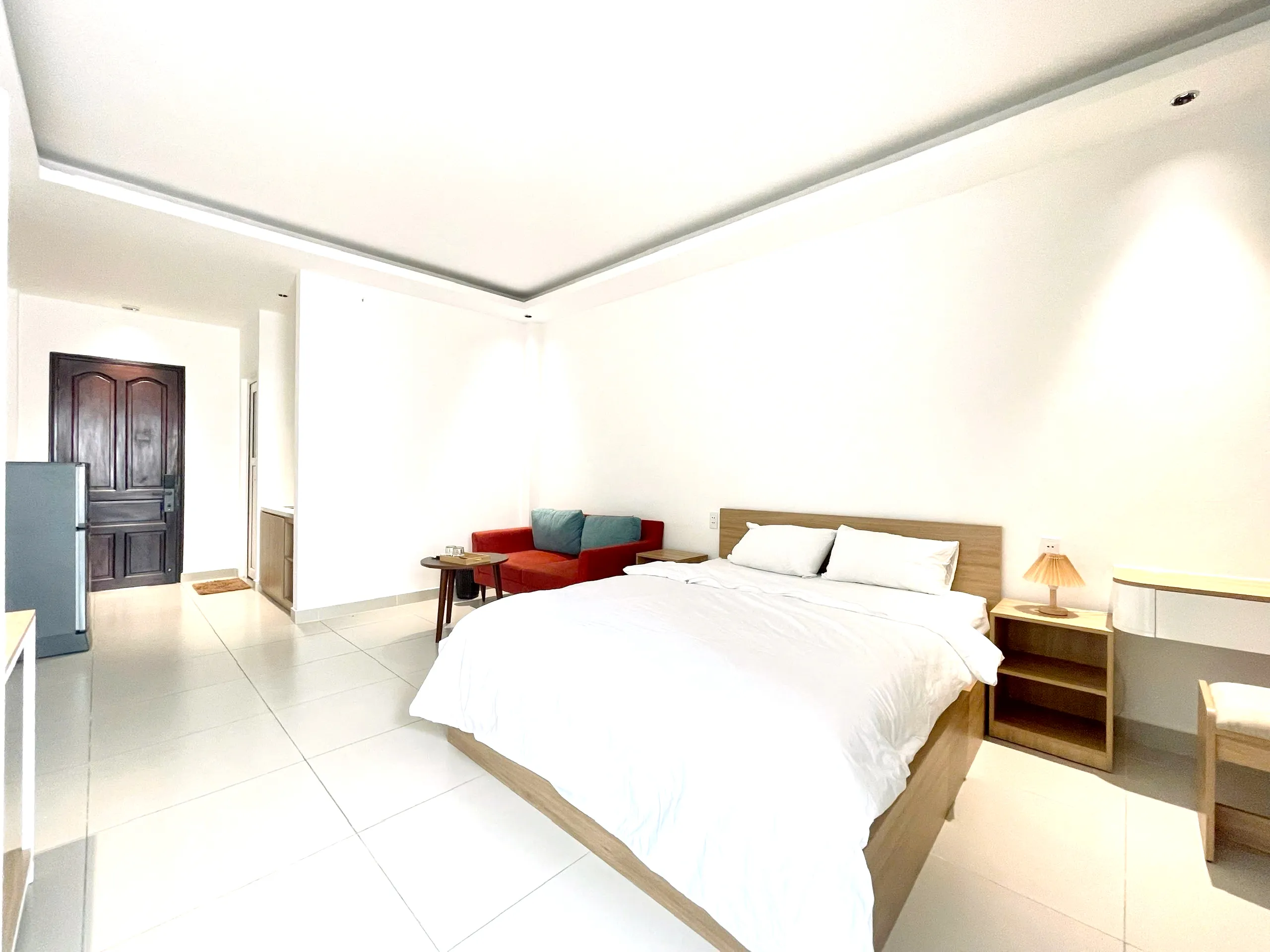 Studio Apartment Balcony Nguyen Phi Khanh Tan Dinh District 1 HCMC 45sqm 550 USD/month