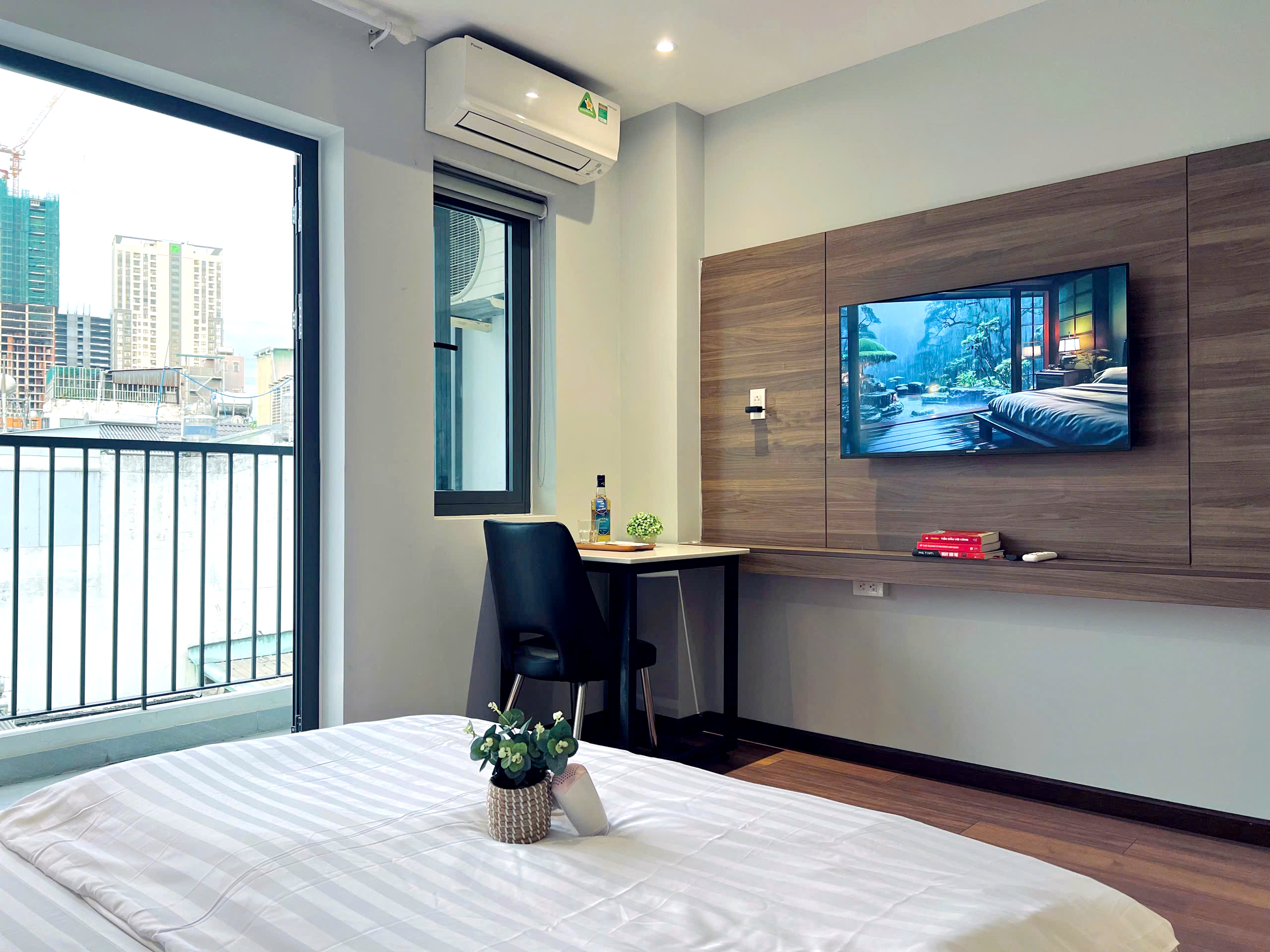 New Studio Serviced Apartment For Rent in District 1 Ho Chi Minh City