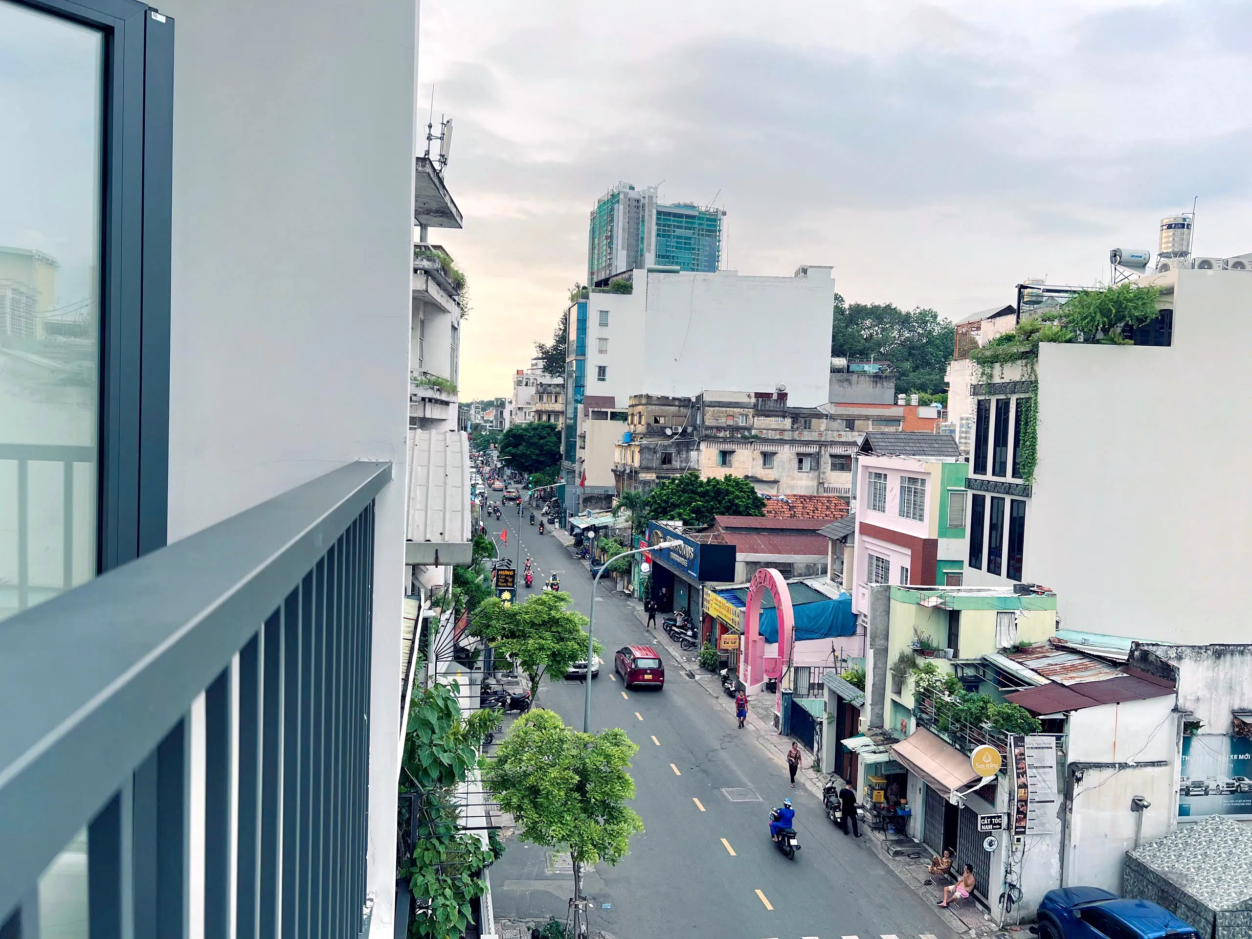 New Studio Serviced Apartment For Rent in District 1 Ho Chi Minh City 40sqm 550 USD/month
