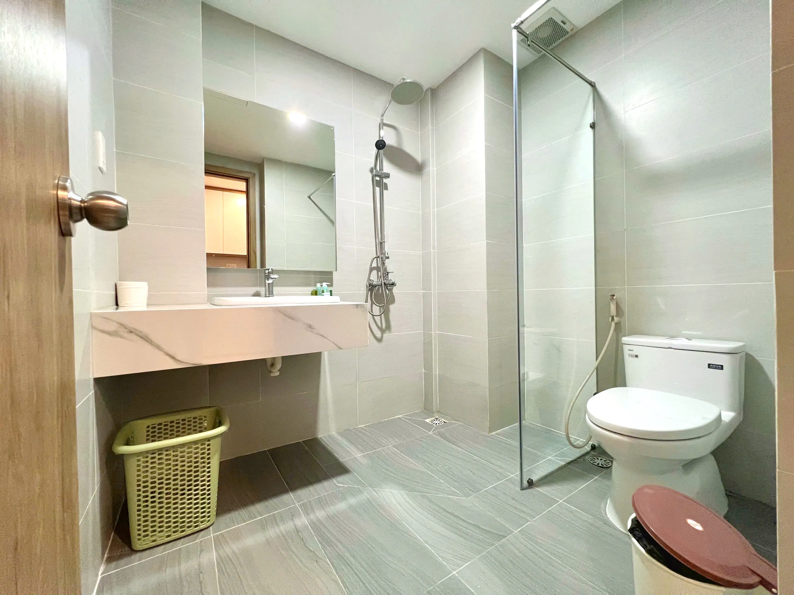 All New Studio Apartment in Tran Dinh Xu Street District 1 HCMC 40sqm 550 USD/month