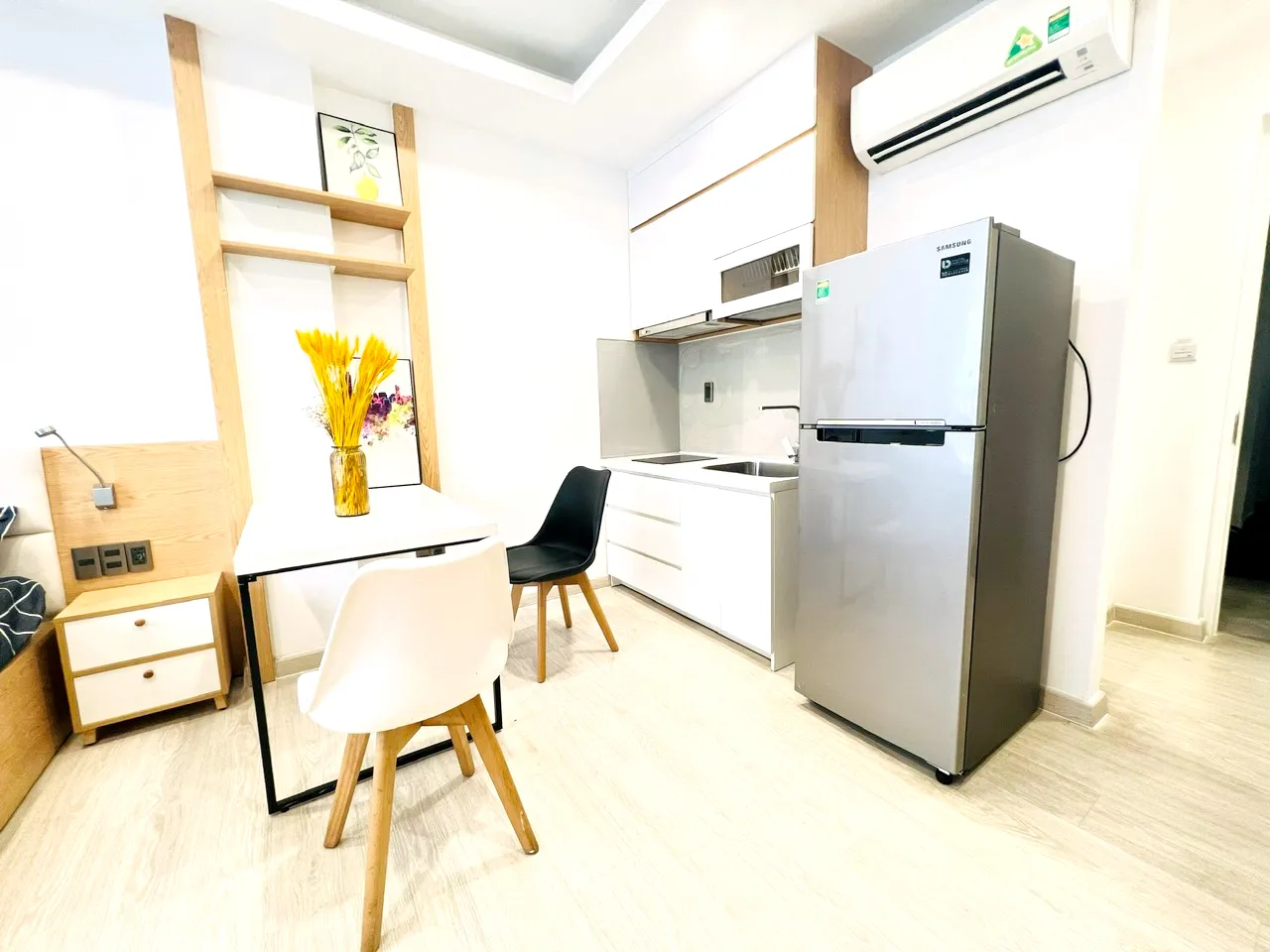 Good Room For Rent in Nguyen Thi Minh Khai Dakao District 1 HCMC 25sqm 400 USD/month
