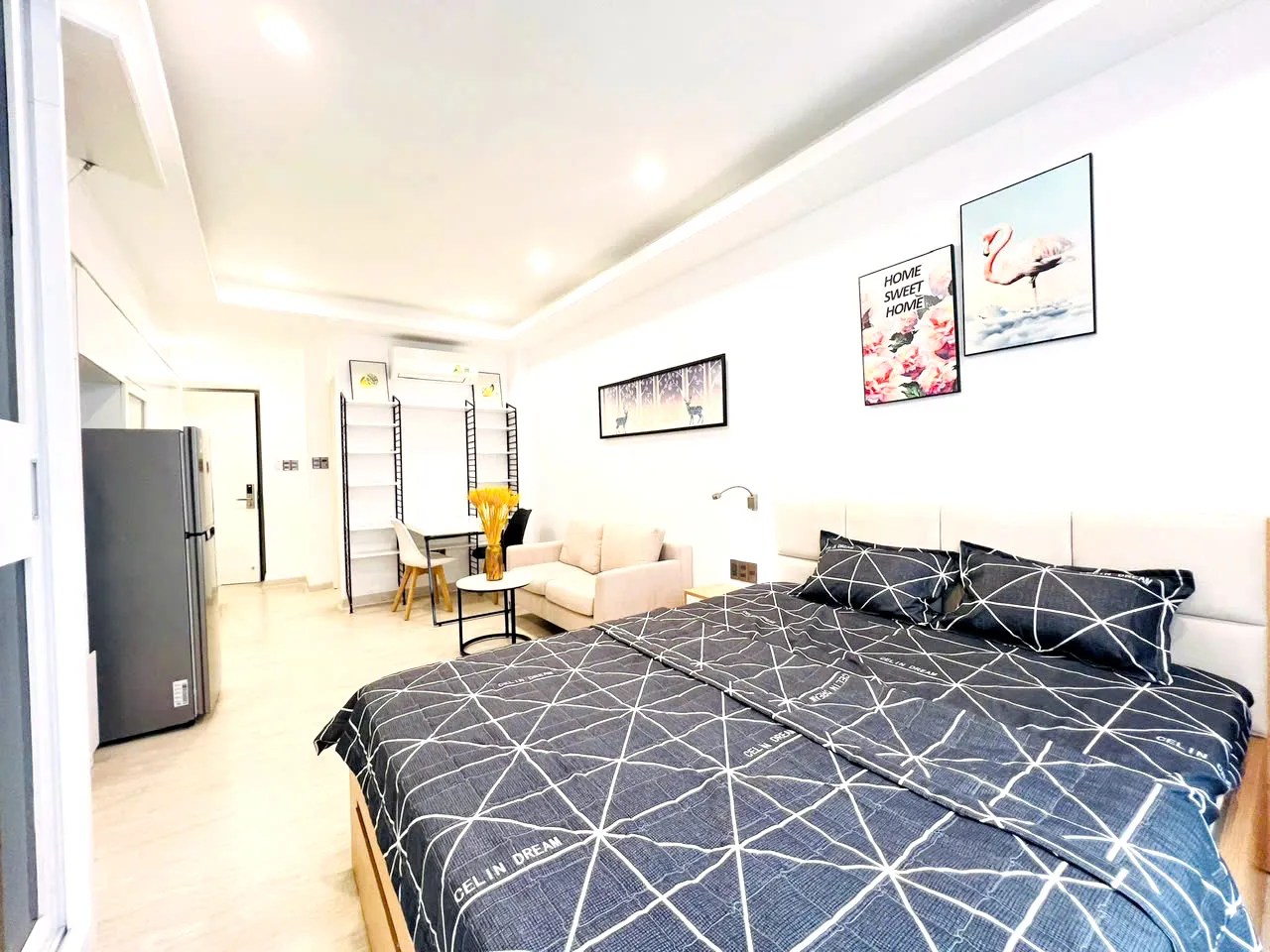 Nice and Clean Room For Rent in Dakao District 1 Ho Chi Minh City 25sqm 450 USD/month
