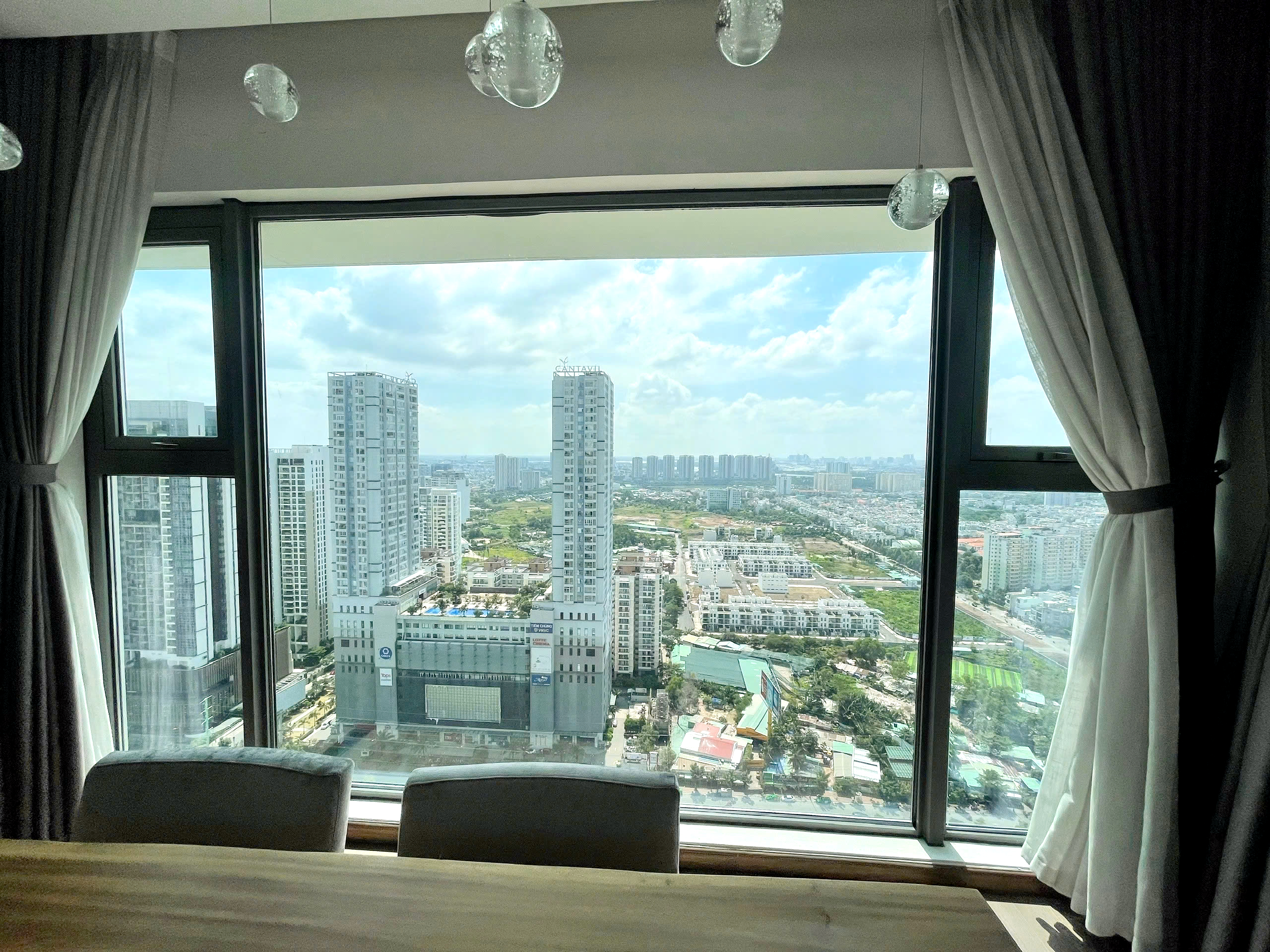 Gateway Thao Dien High-floor River View Apartment For Rent