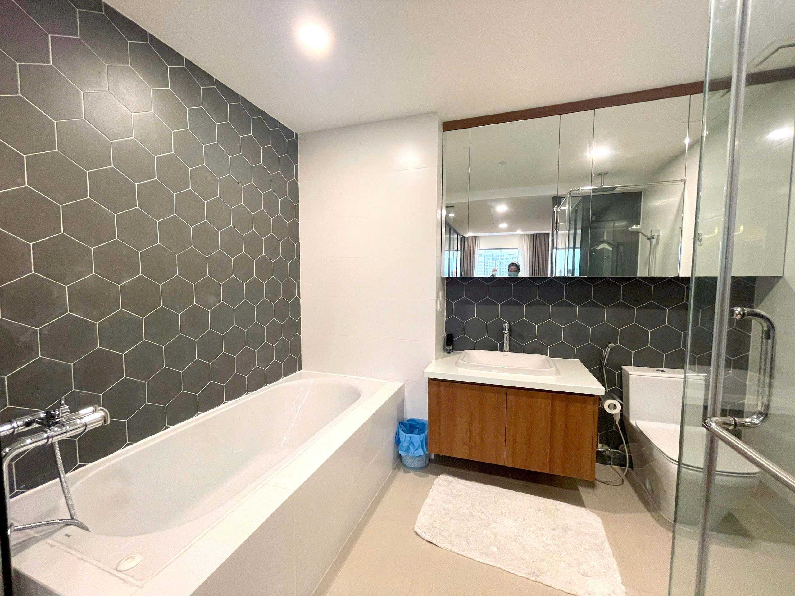 Gateway Thao Dien High-floor River View Apartment For Rent