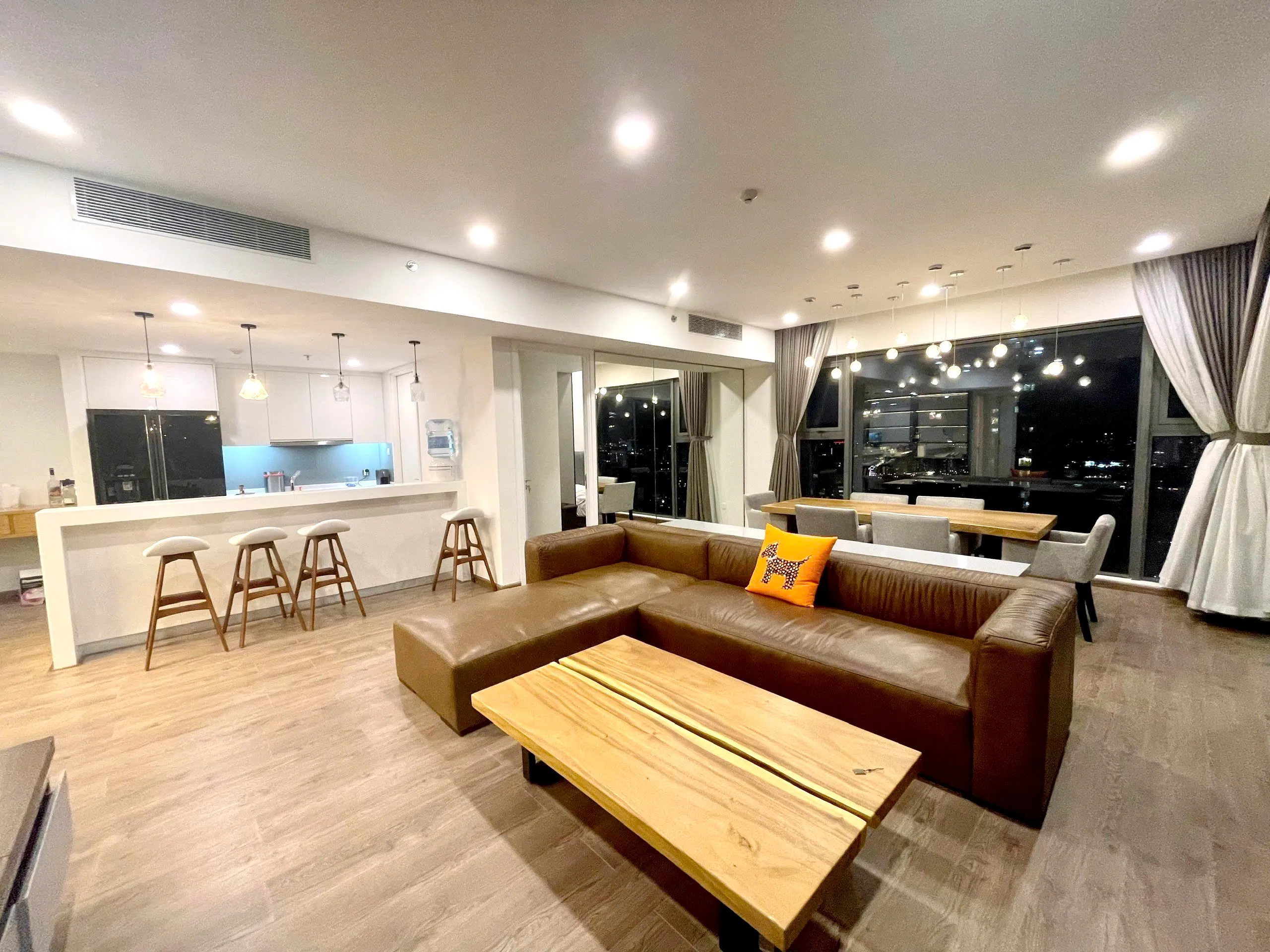 Gateway Thao Dien High-floor River View Apartment For Rent 133sqm 3,000 USD/month