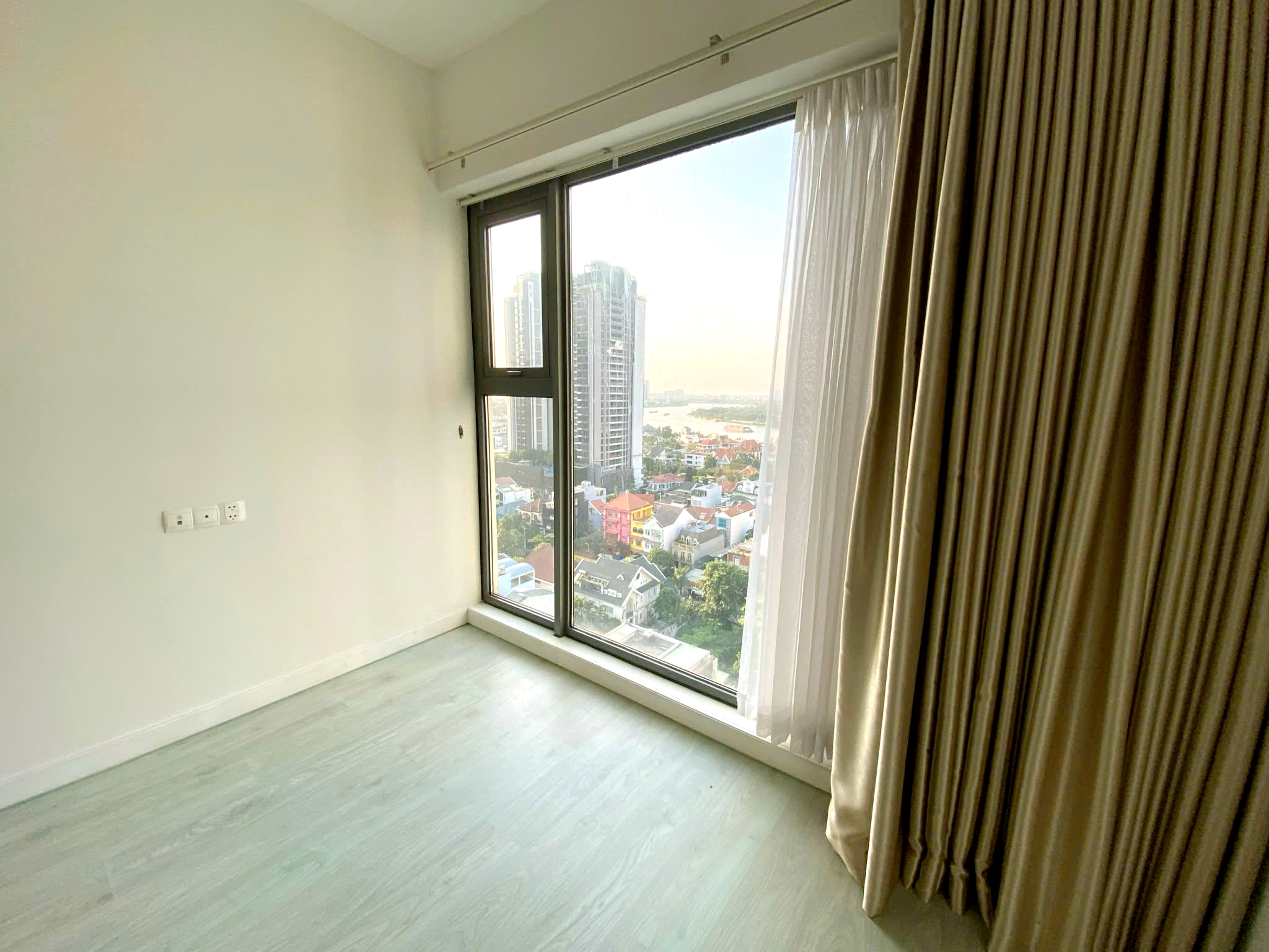 Four Bedroom Madison Gateway Thao Dien For Rent HCMC