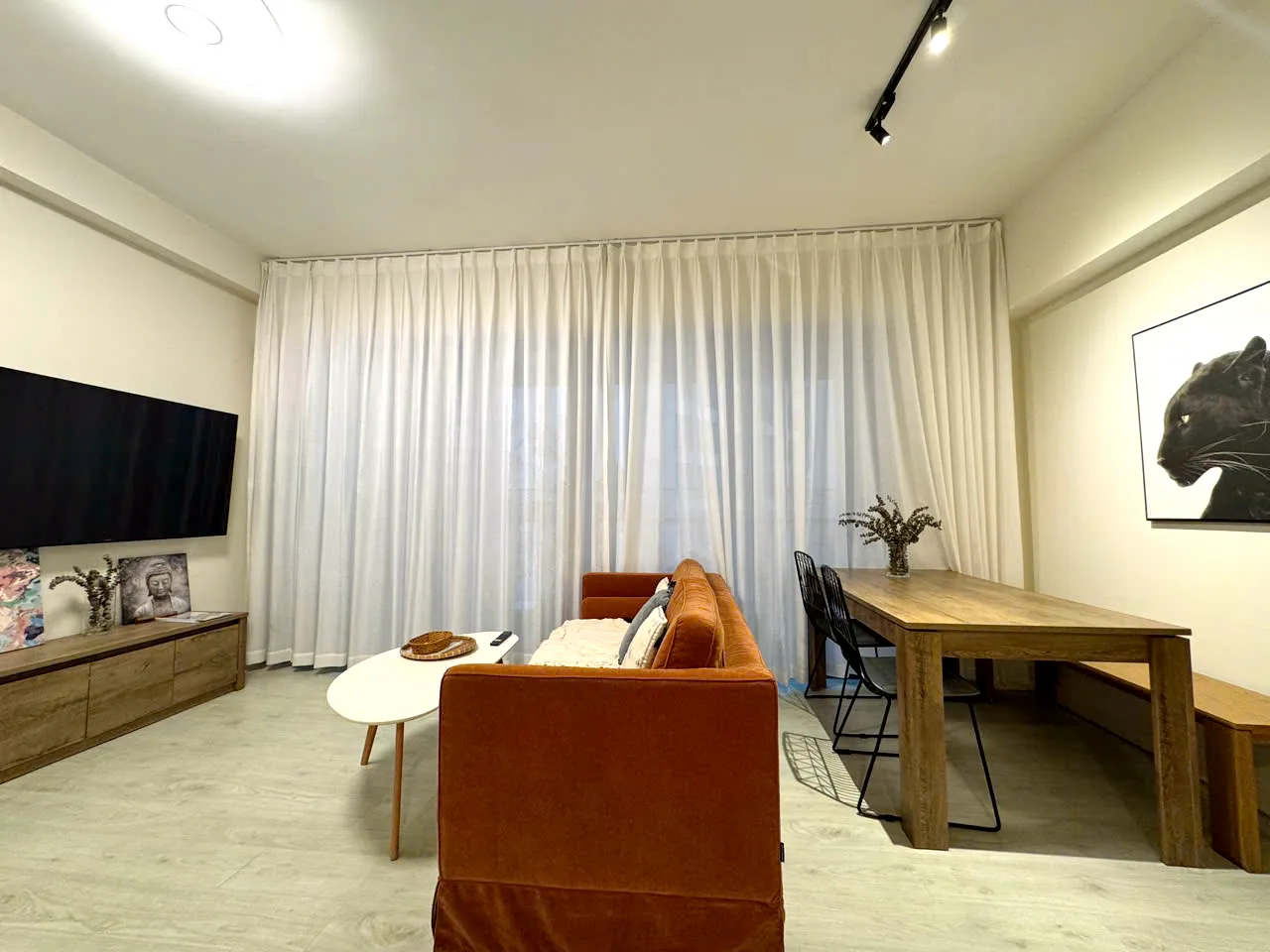 Open Kitchen 02 Bedrom Gateway Thao Dien Apartment For Rent HCMC 90sqm 1,520 USD/month