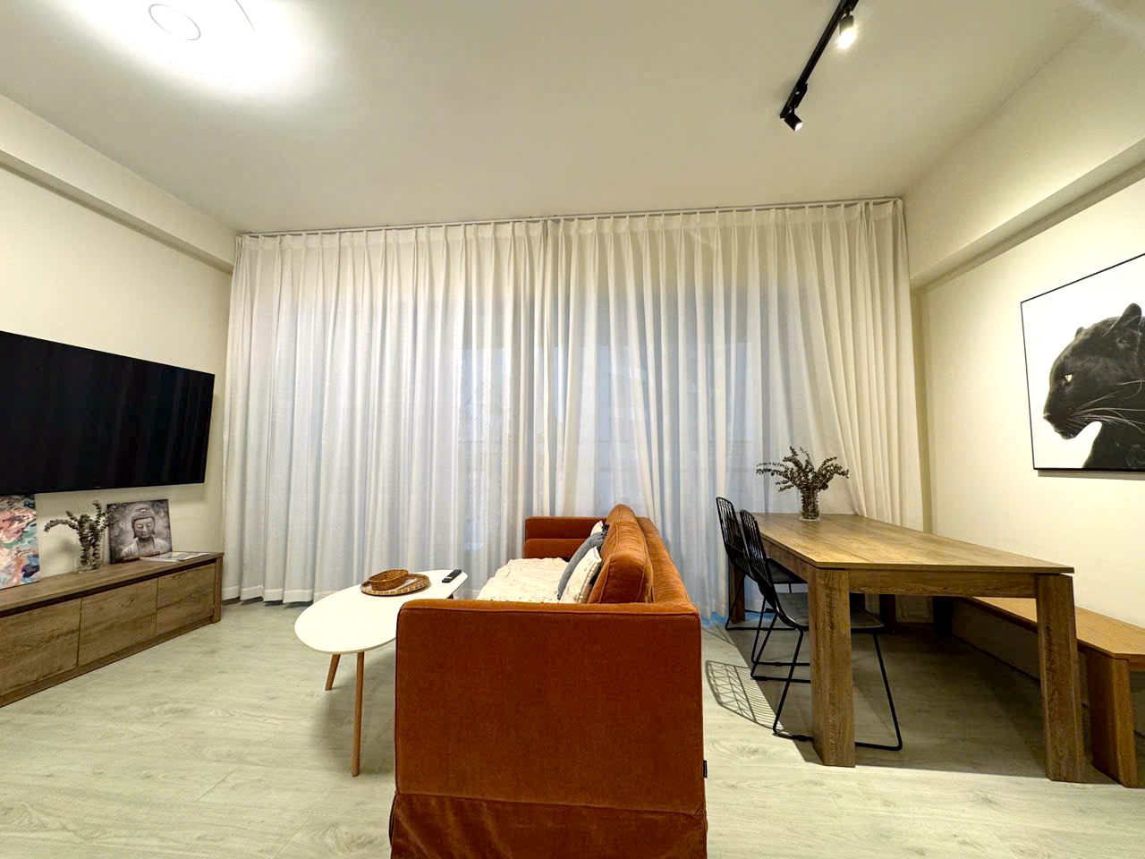 Open Kitchen 02 Bedrom Gateway Thao Dien Apartment For Rent HCMC