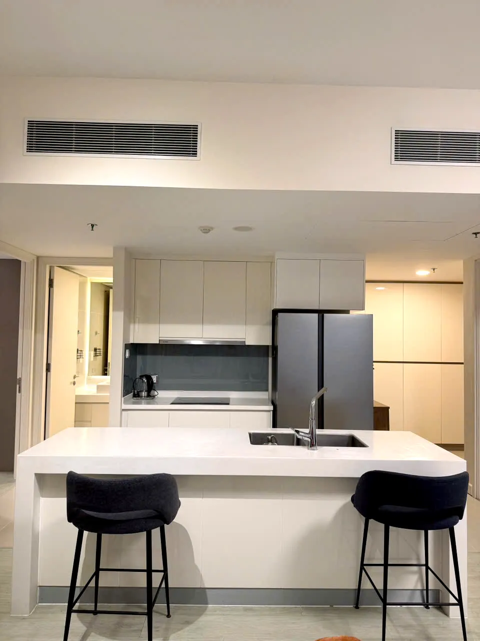 Open Kitchen 02 Bedrom Gateway Thao Dien Apartment For Rent HCMC 90sqm 1,520 USD/month