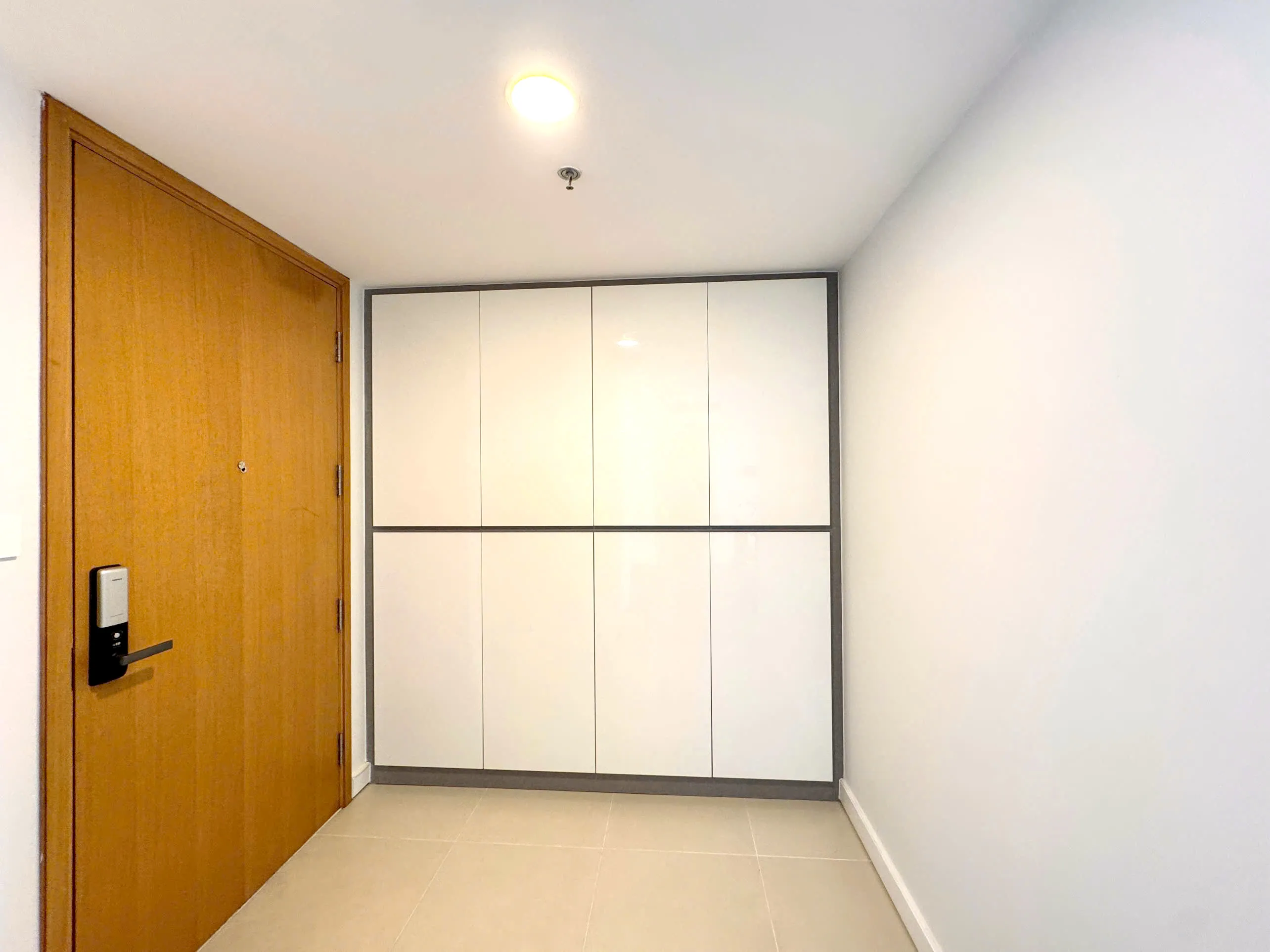 Two Bedroom Gateway Thao Dien Aspen Apartment For Rent in HCMC 99sqm 1,900 USD/month