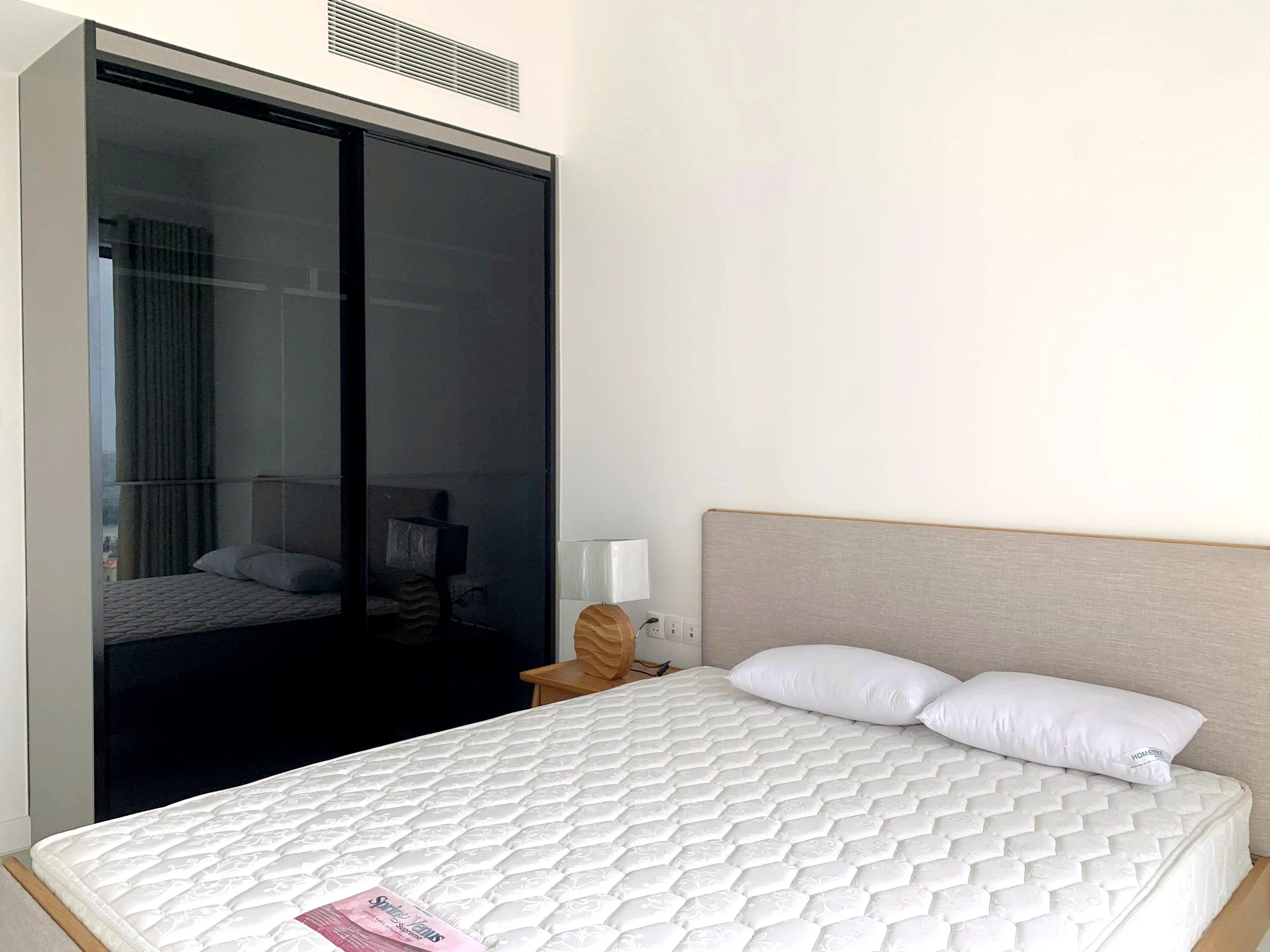Open River View 02 Bedroom Gateway Thao Dien Apartment For Rent HCM 99sqm 1,700 USD/month