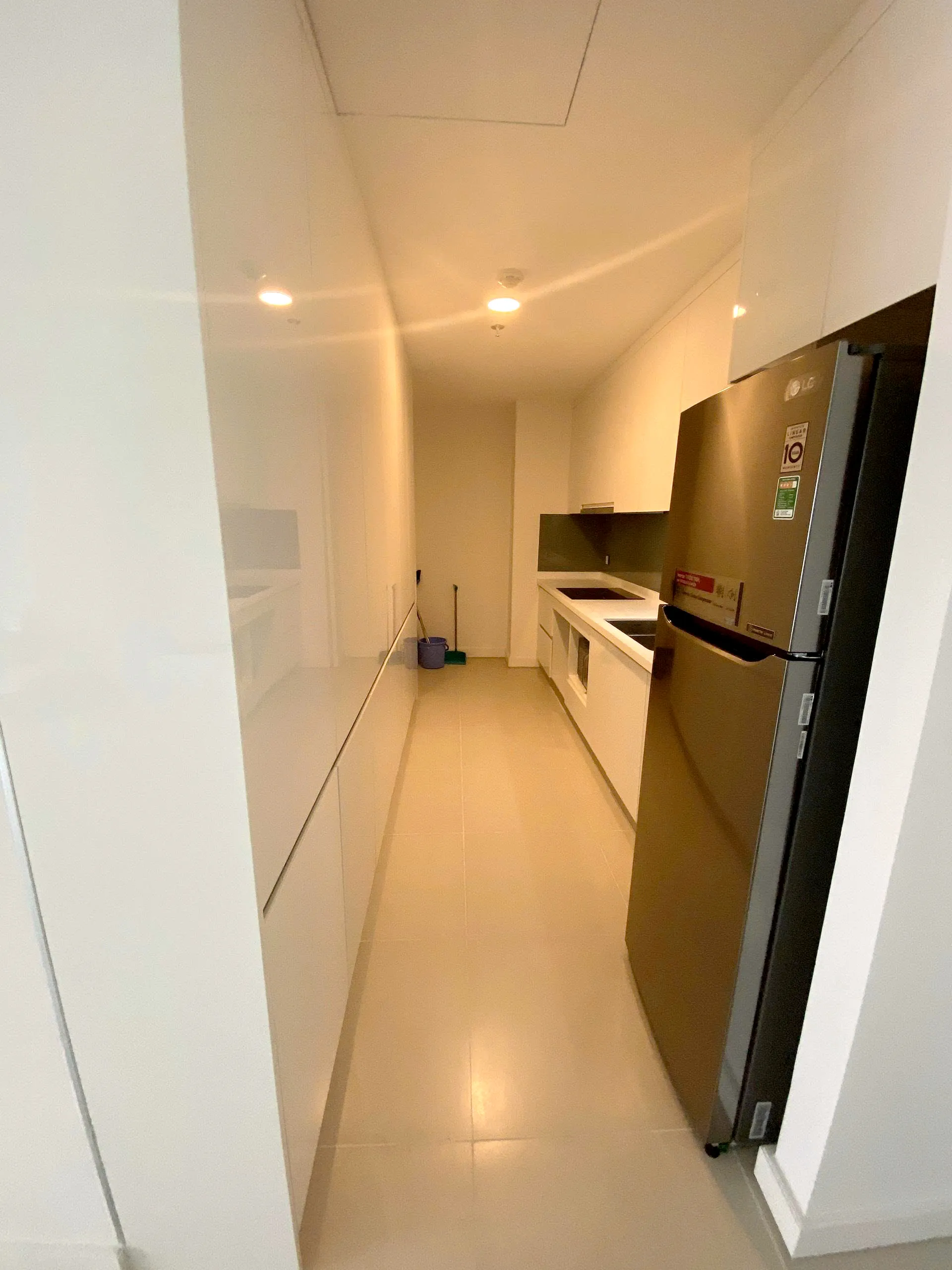Open River View 02 Bedroom Gateway Thao Dien Apartment For Rent HCM 99sqm 1,700 USD/month