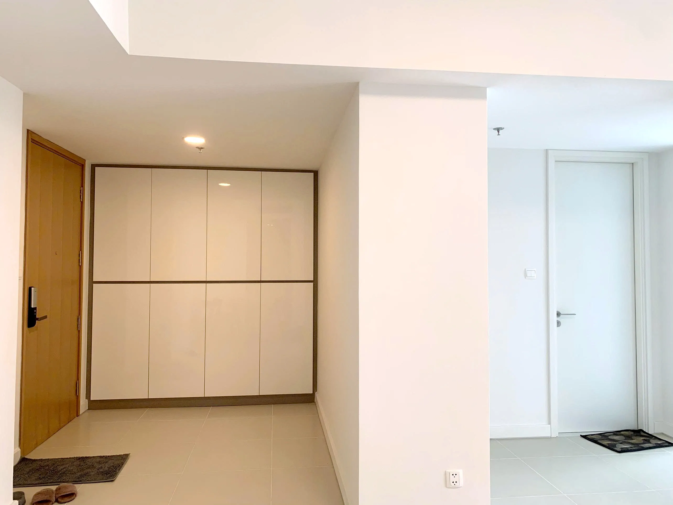 Open River View 02 Bedroom Gateway Thao Dien Apartment For Rent HCM 99sqm 1,700 USD/month