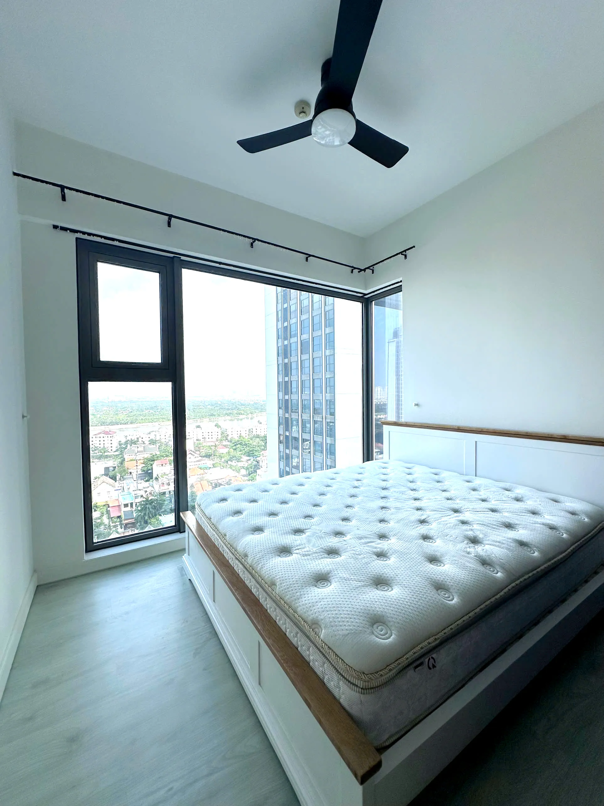 Best View 03 Bedroom Gateway Thao Dien Apartment For Rent HCMC 122sqm 3,300 USD/month